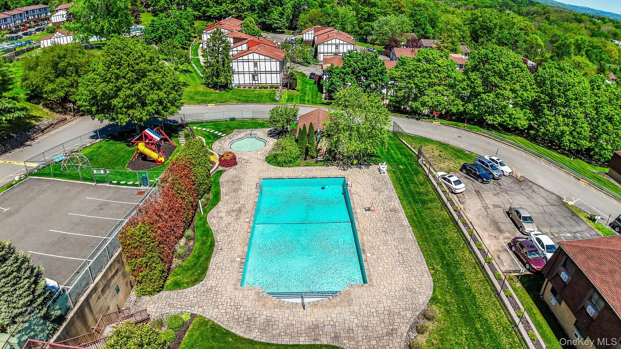 292 Richard Court Unit: 292 thumbnail 24