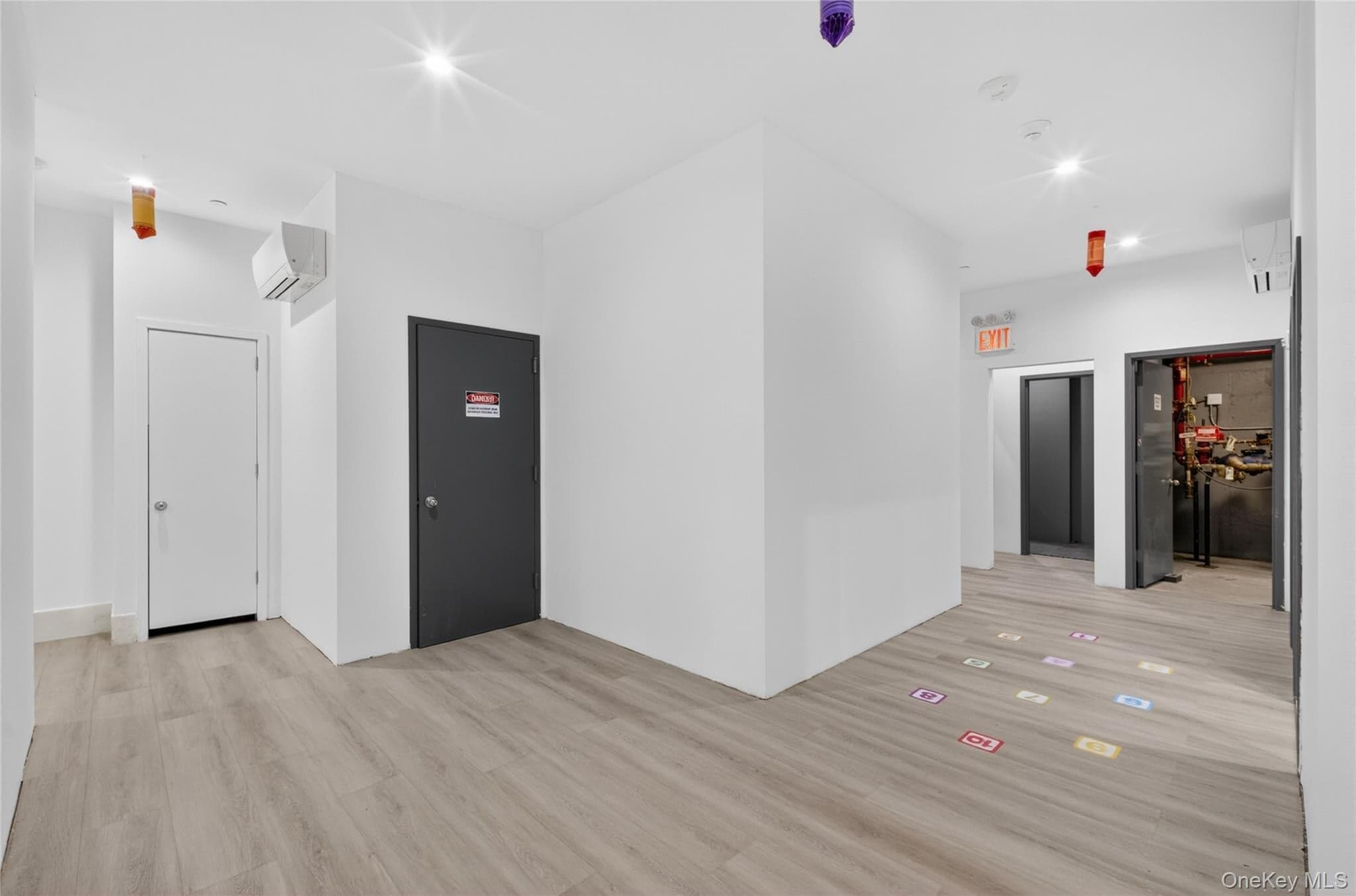 142-18 32 Avenue thumbnail 9