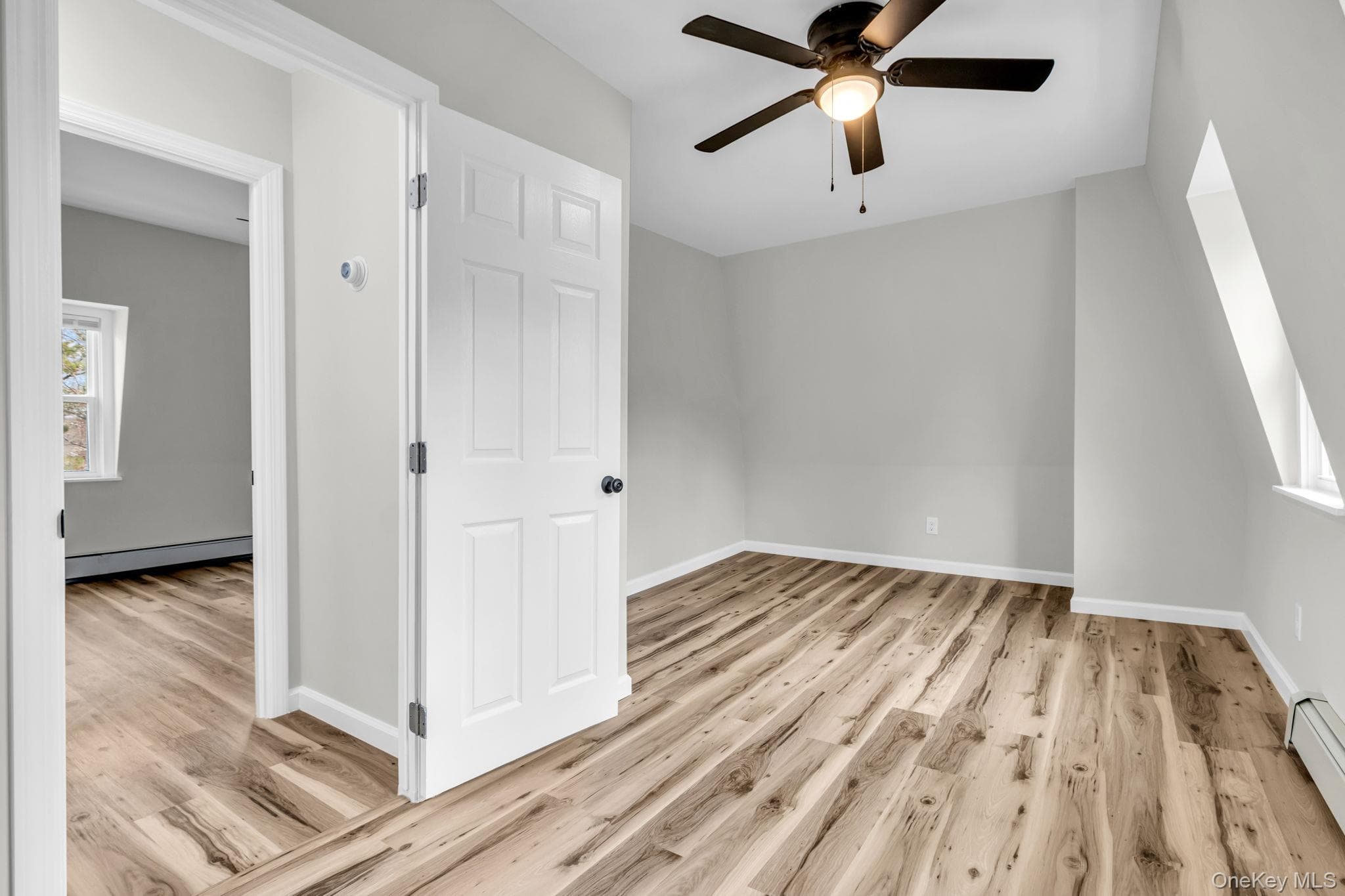 44 Glenwood Avenue thumbnail 21