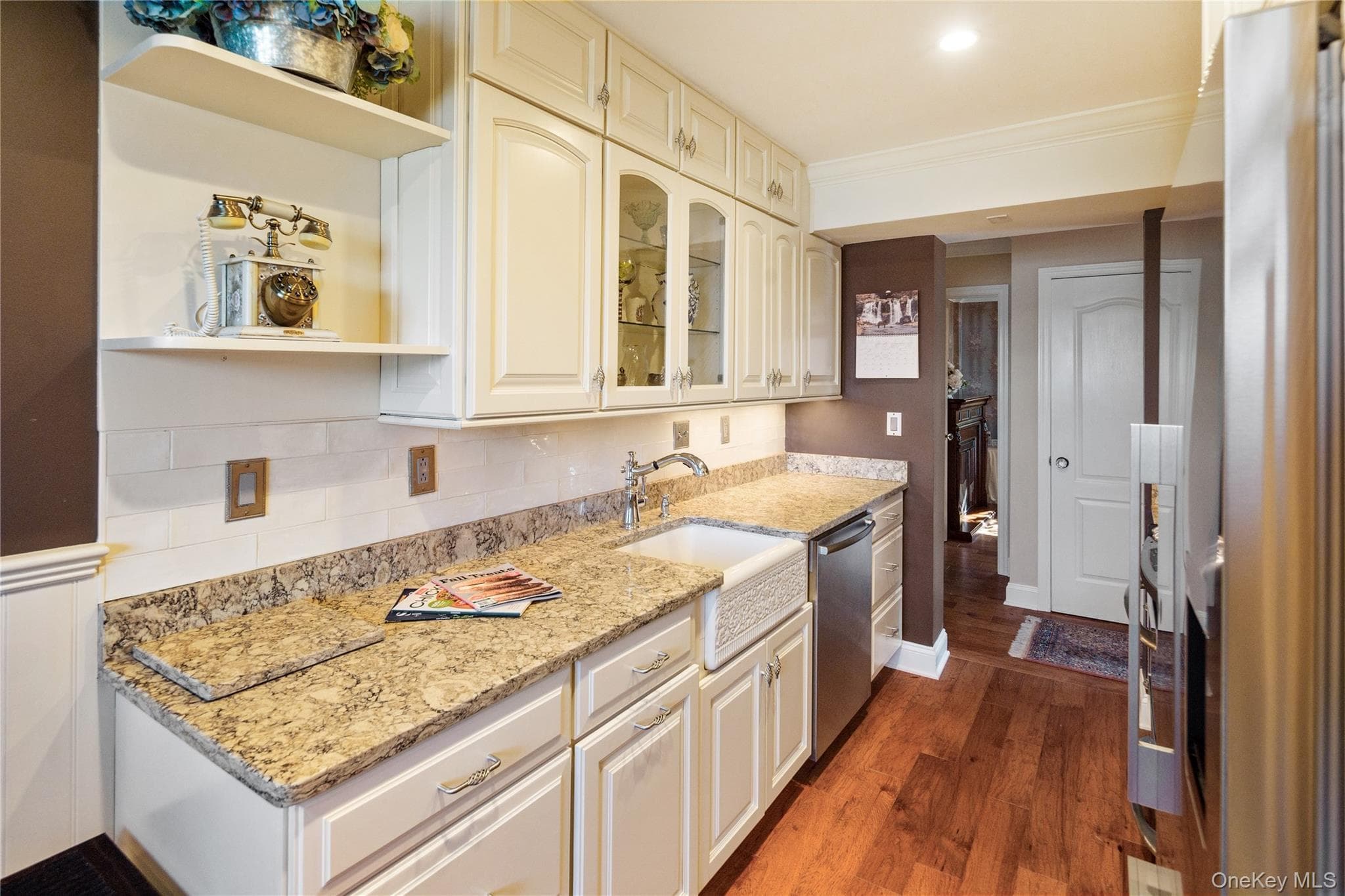 303 Kemeys Cove Unit: 303 thumbnail 12