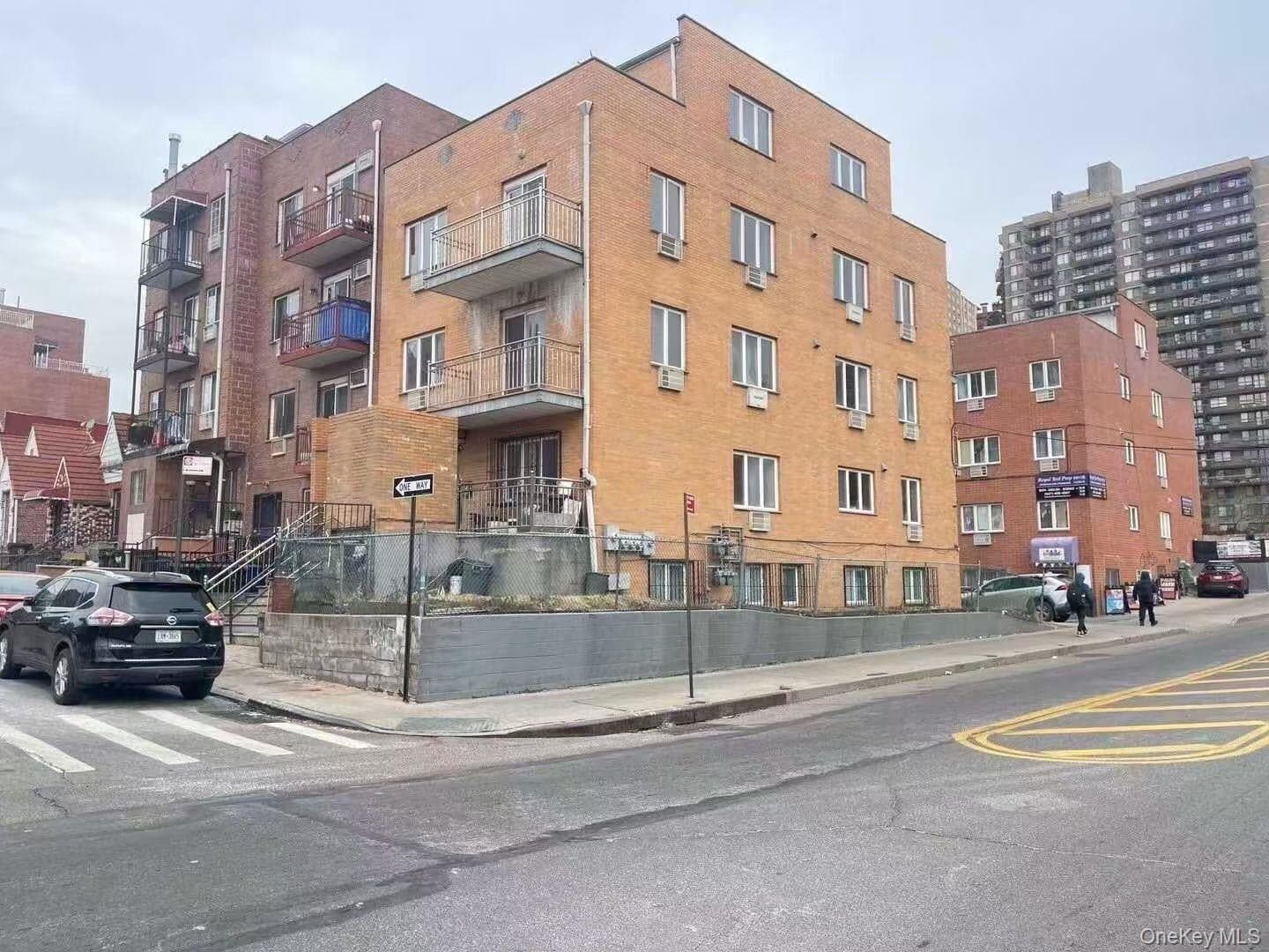 4351 Byrd Street, Flushing