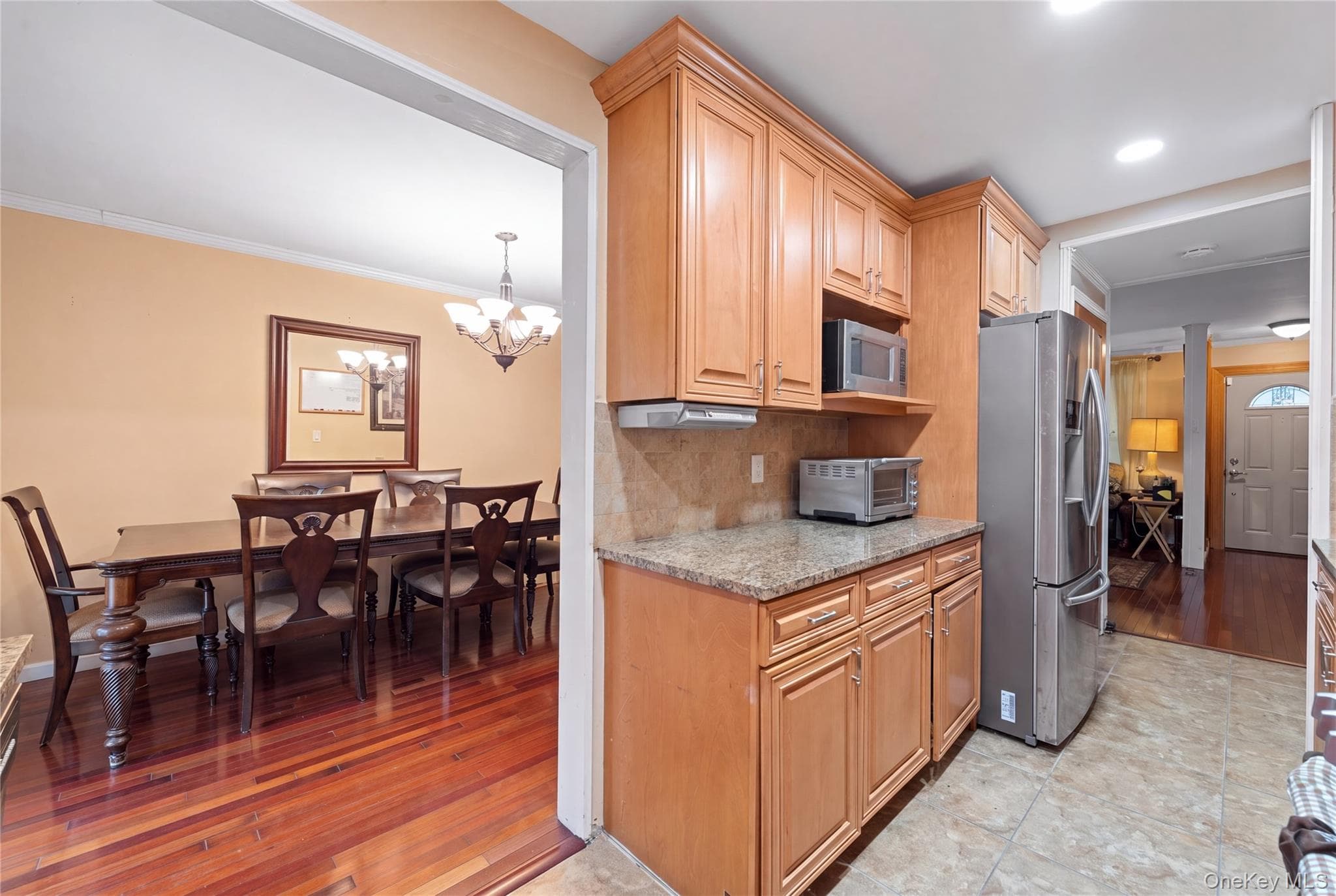 548 Bolton Avenue thumbnail 7