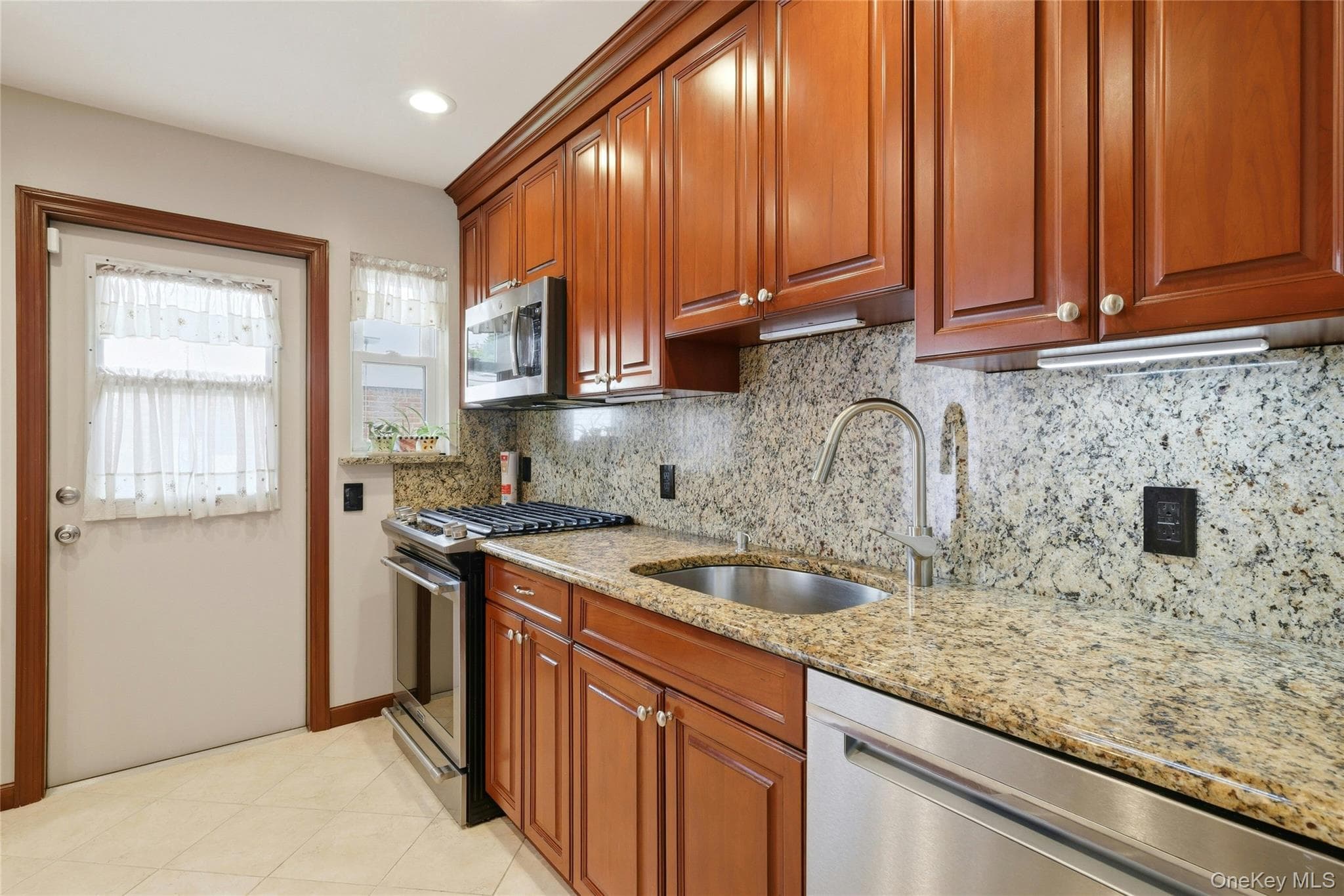 70 Birchwood Drive thumbnail 10