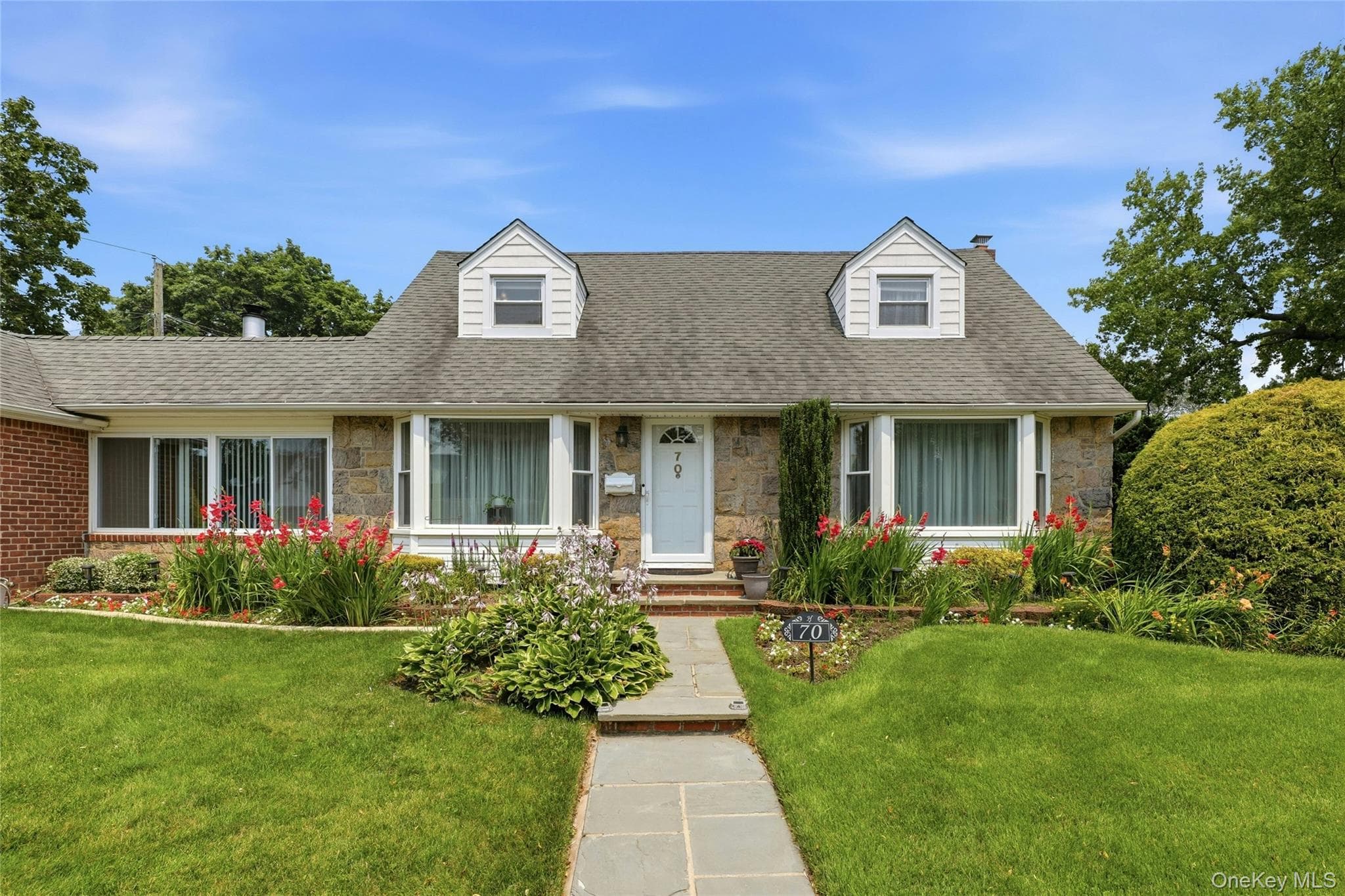 70 Birchwood Drive thumbnail 3