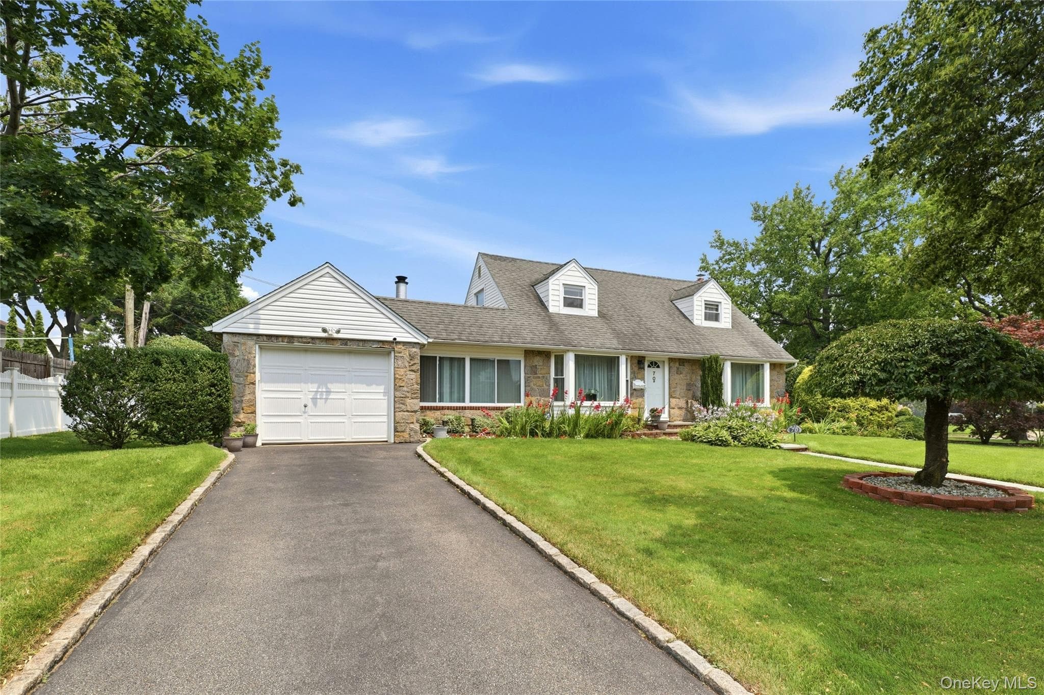 70 Birchwood Drive thumbnail 2