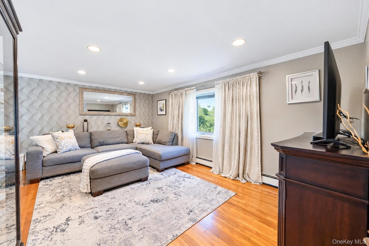 14 Hollingwood Drive thumbnail 15