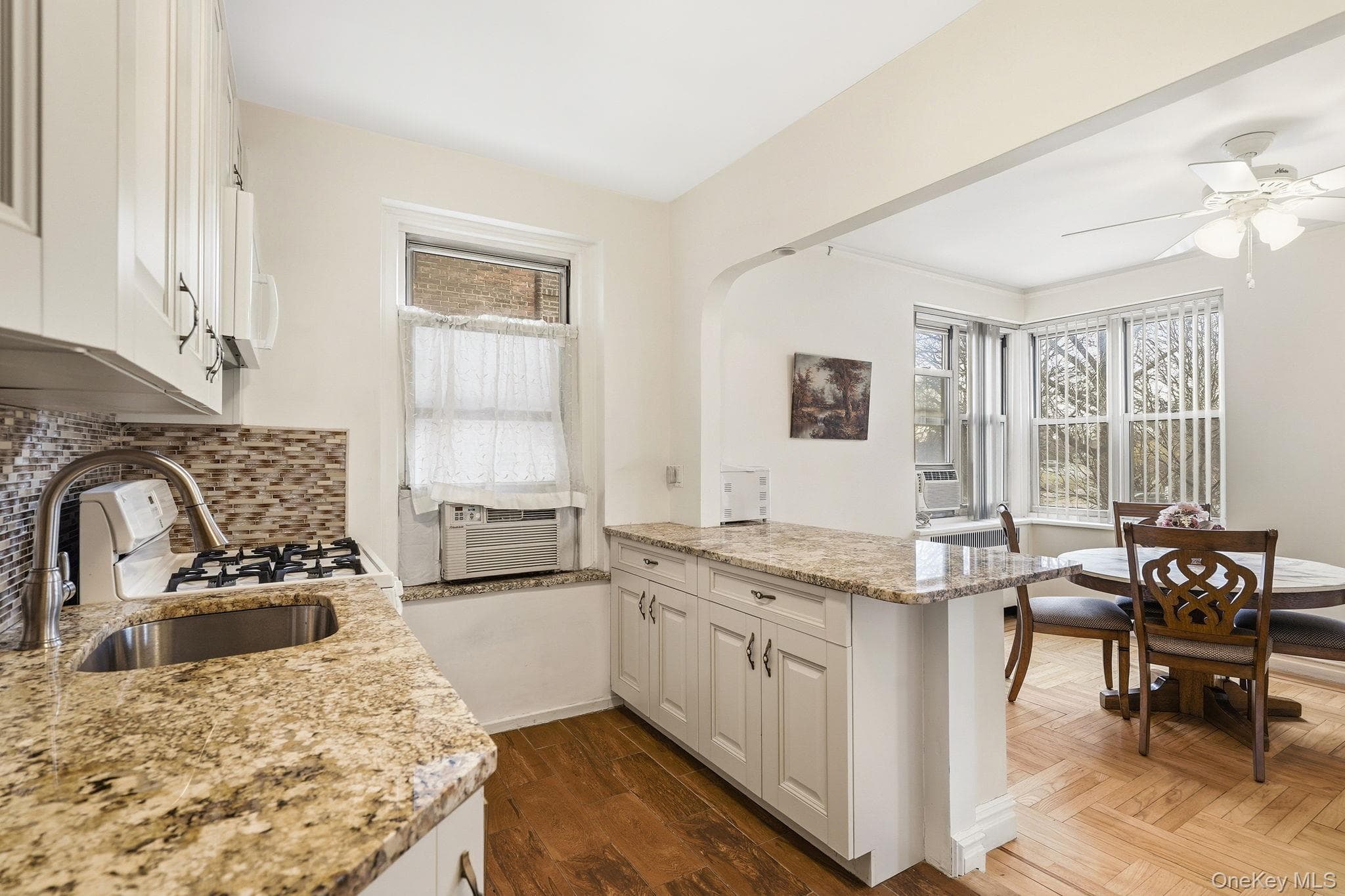 601 Pelham Parkway Unit: 106 thumbnail 17