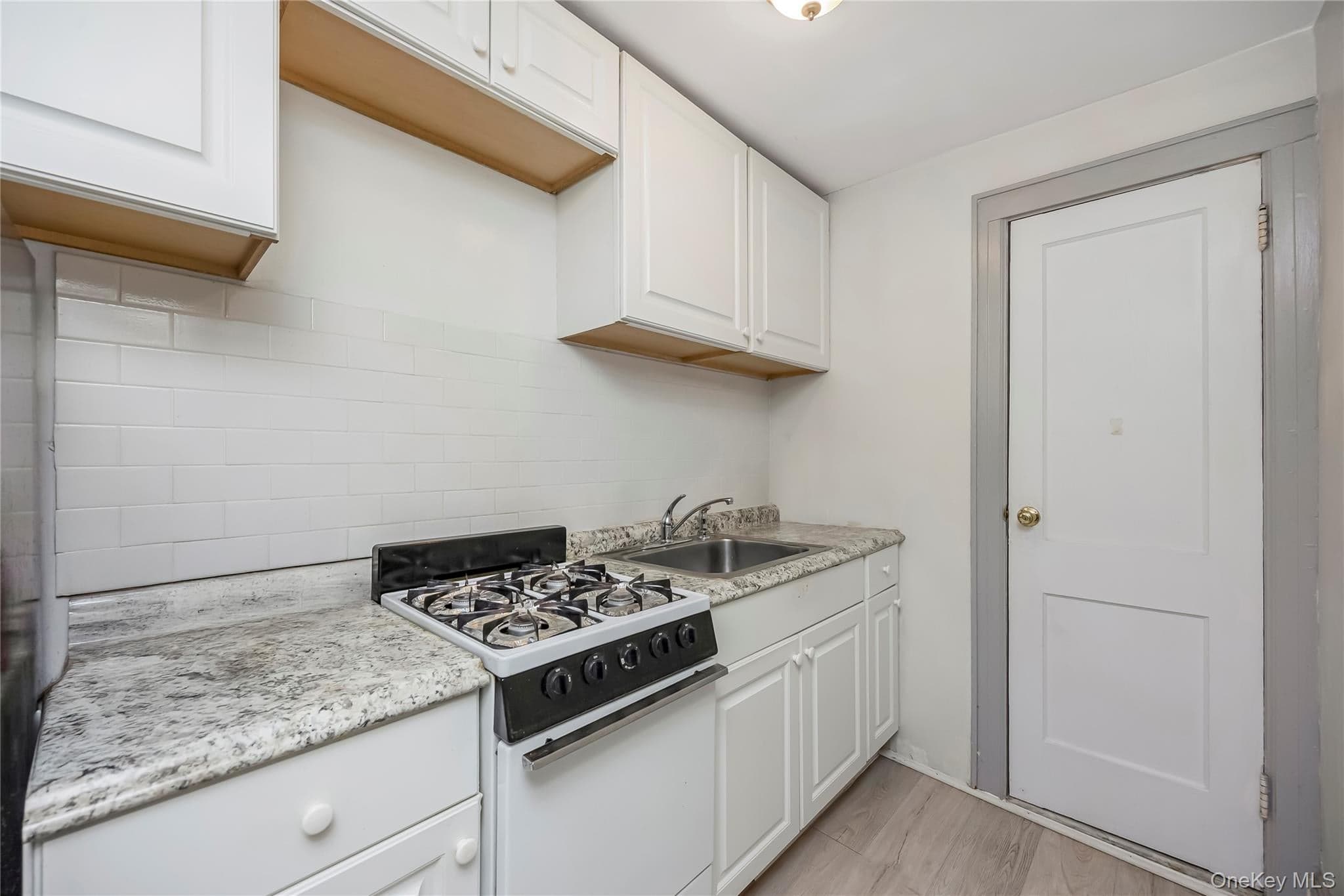 7905 Pitkin Avenue thumbnail 16