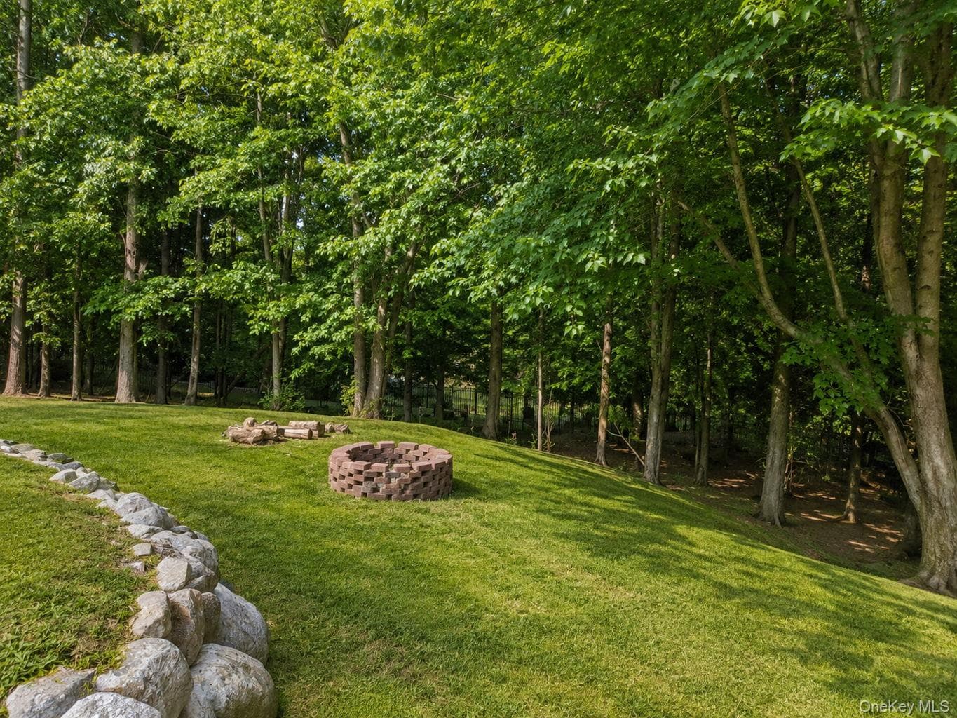 55 Fairway Drive thumbnail 40