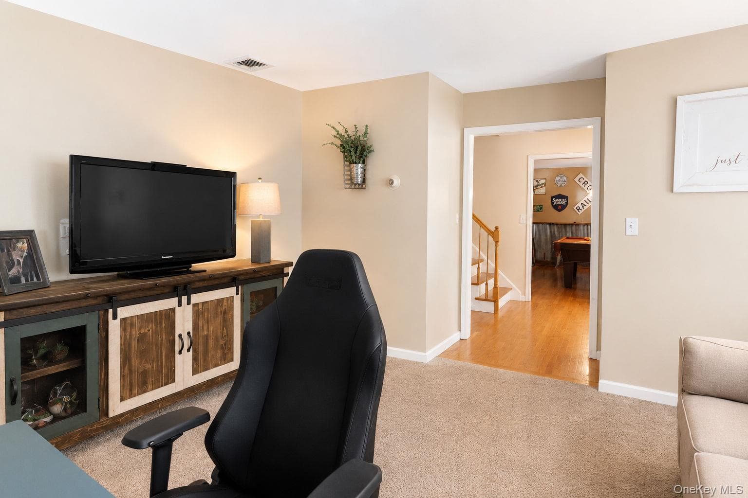 55 Fairway Drive thumbnail 5