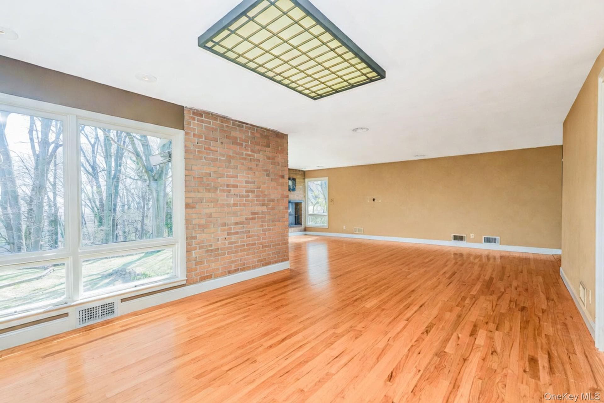 18 Emerson Avenue thumbnail 7