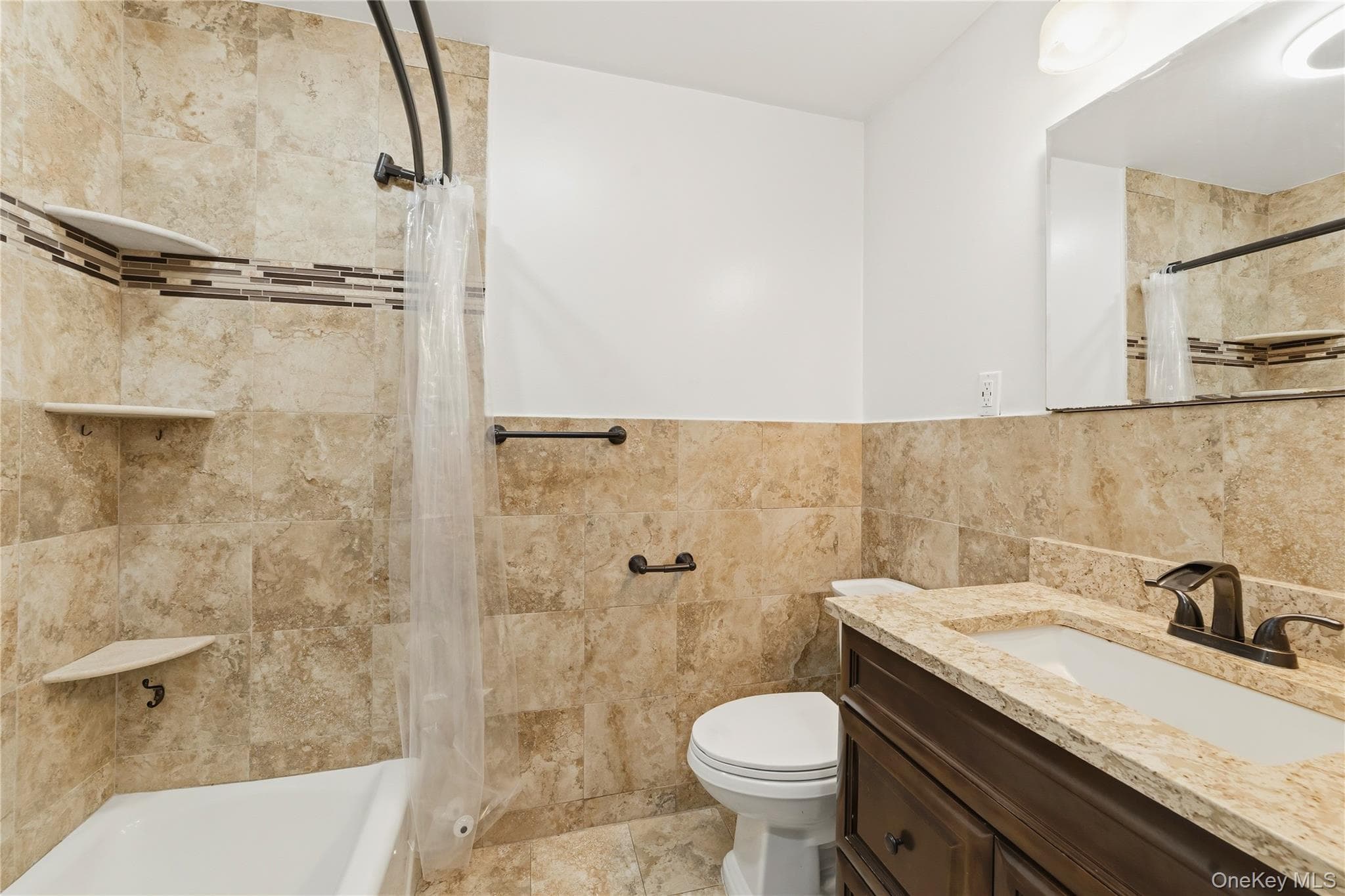 412 Tallwood Drive thumbnail 8