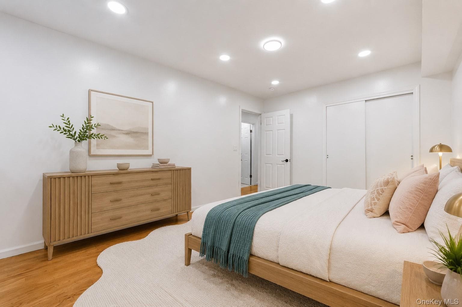 412 Tallwood Drive thumbnail 15