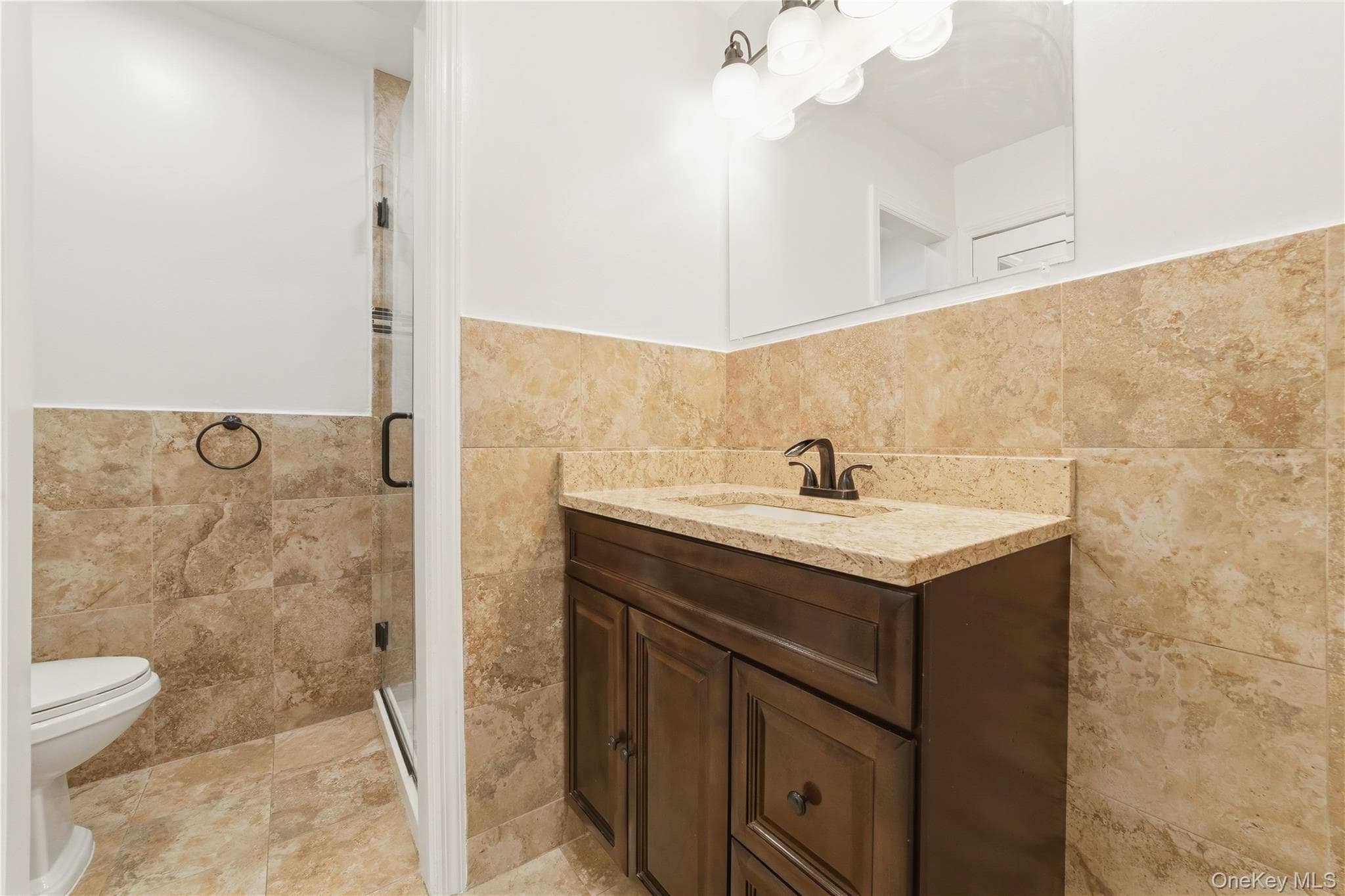 412 Tallwood Drive thumbnail 5