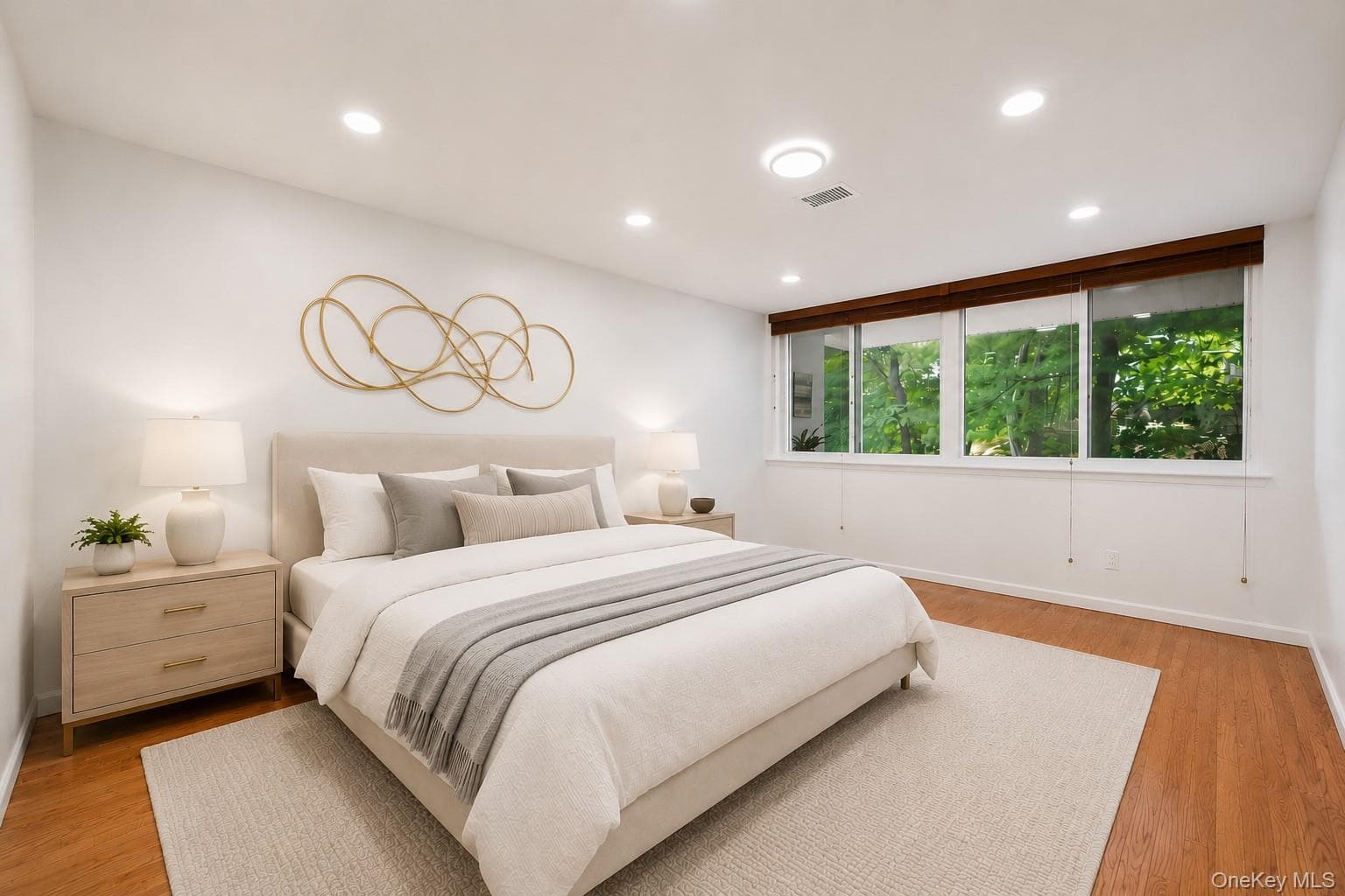 412 Tallwood Drive thumbnail 12