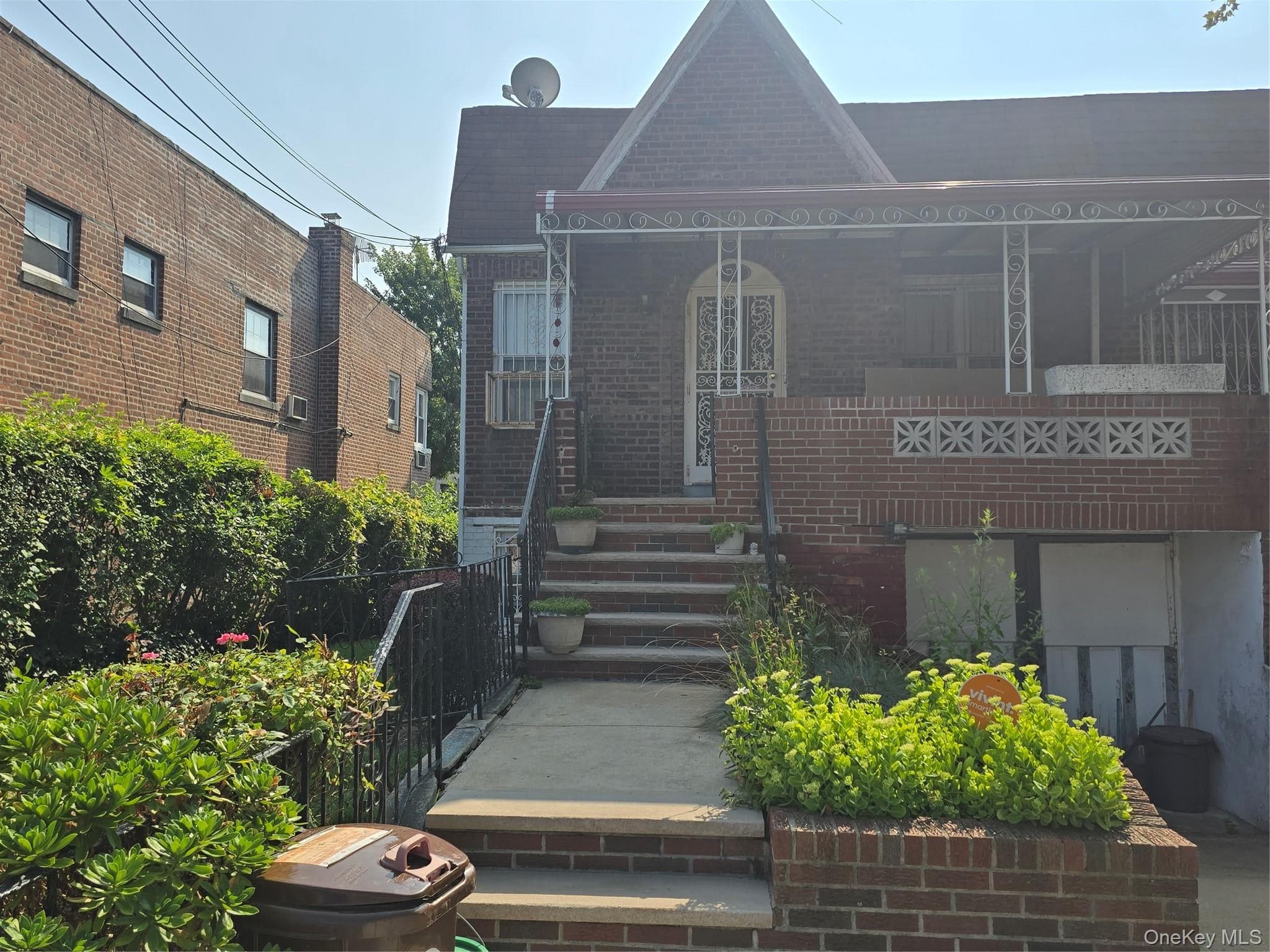 142 East 88 Street St, Brooklyn