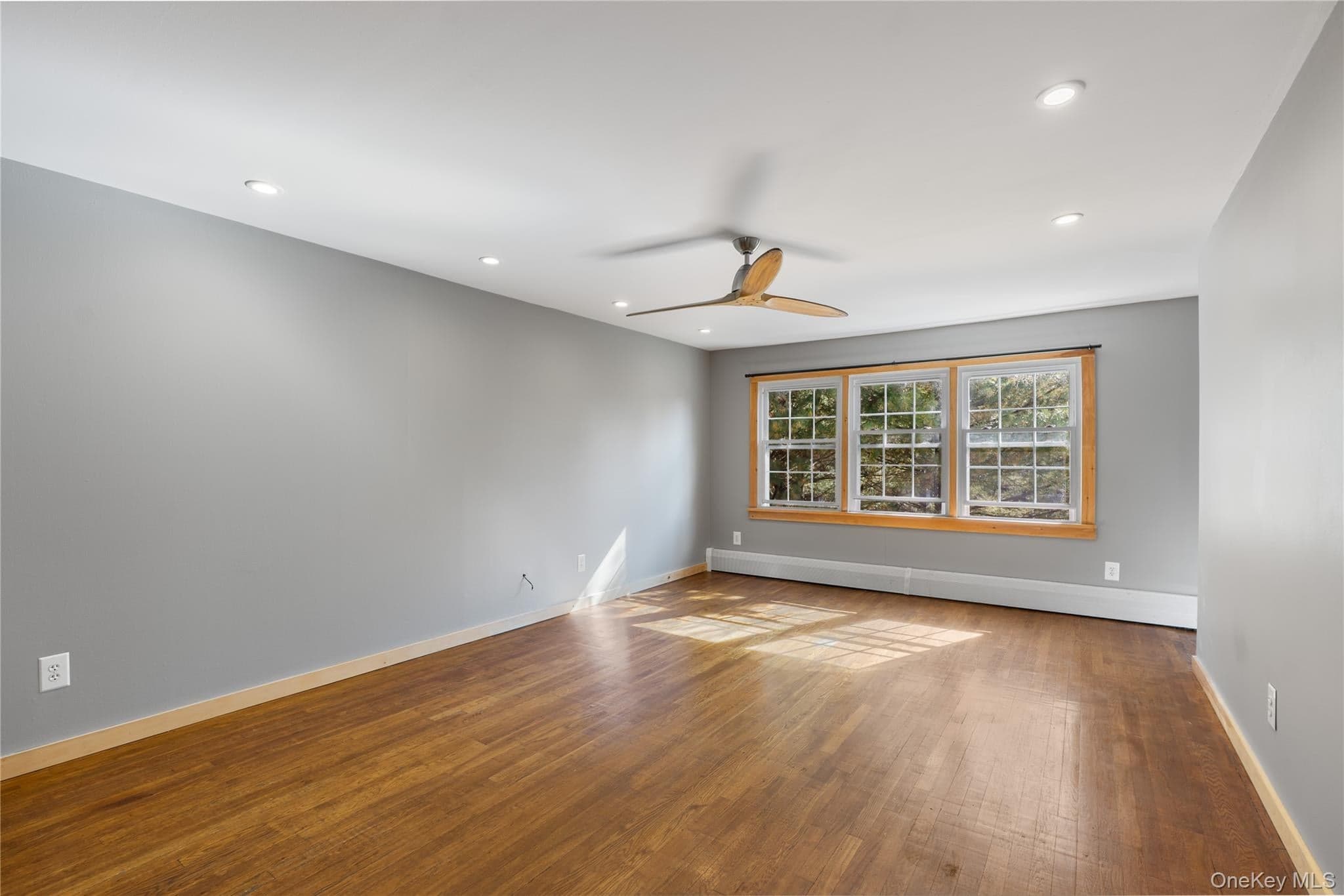 4 Huguenot Street Unit: 4 thumbnail 3
