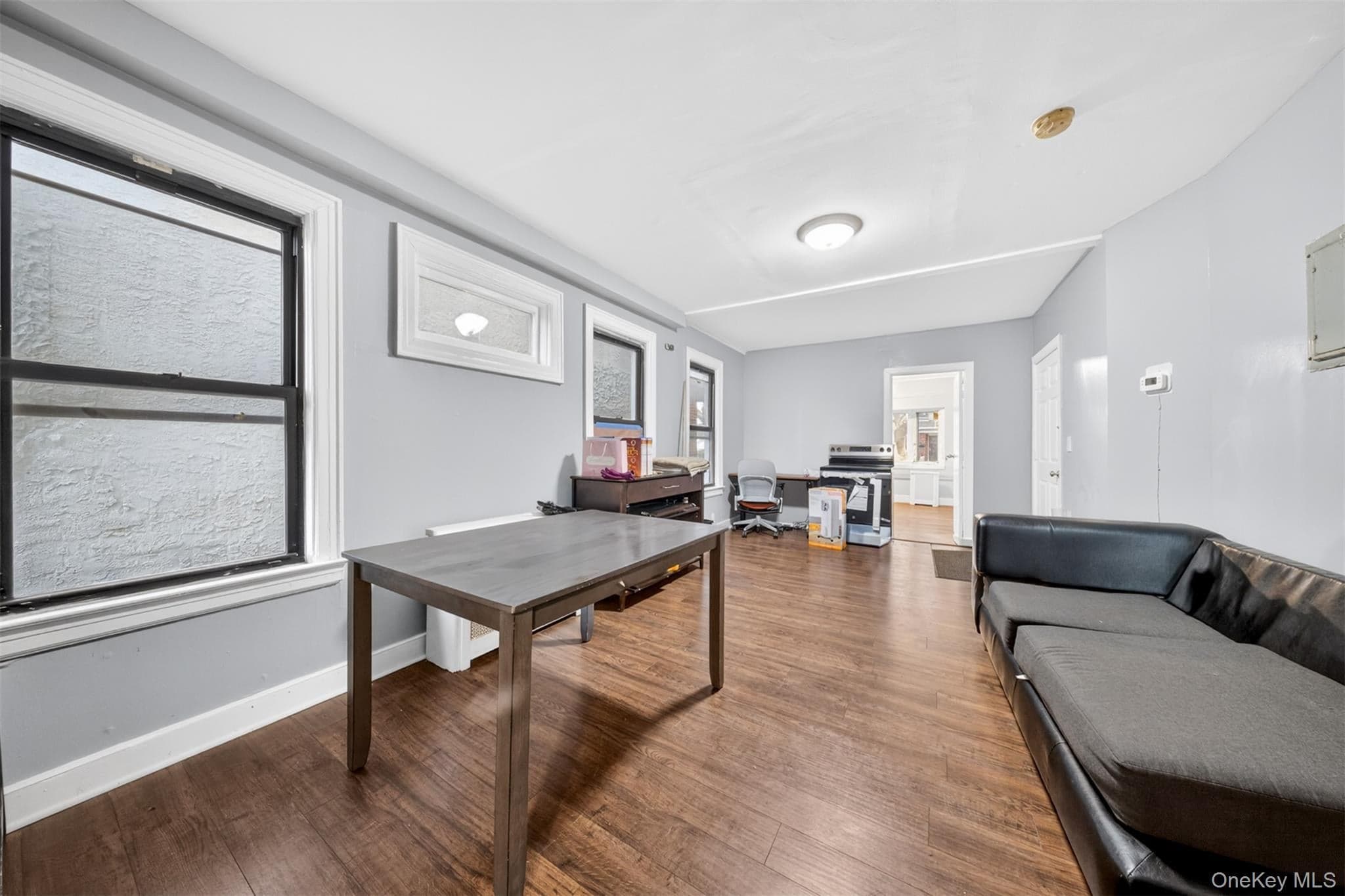 83-21 160th Street thumbnail 5