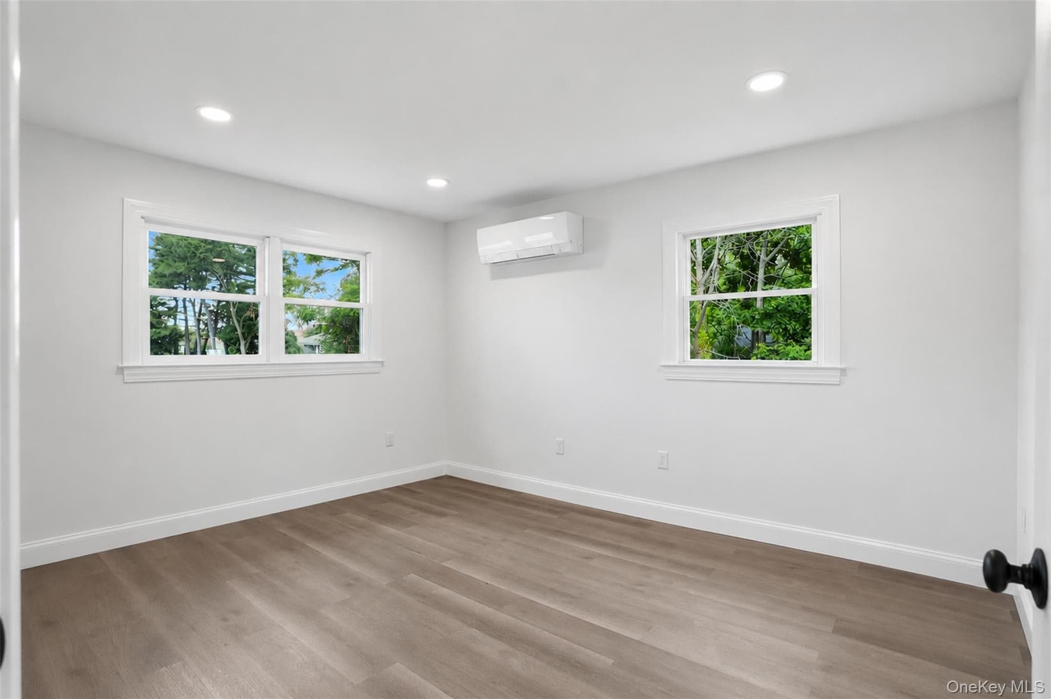 313 Fullerton Avenue thumbnail 22