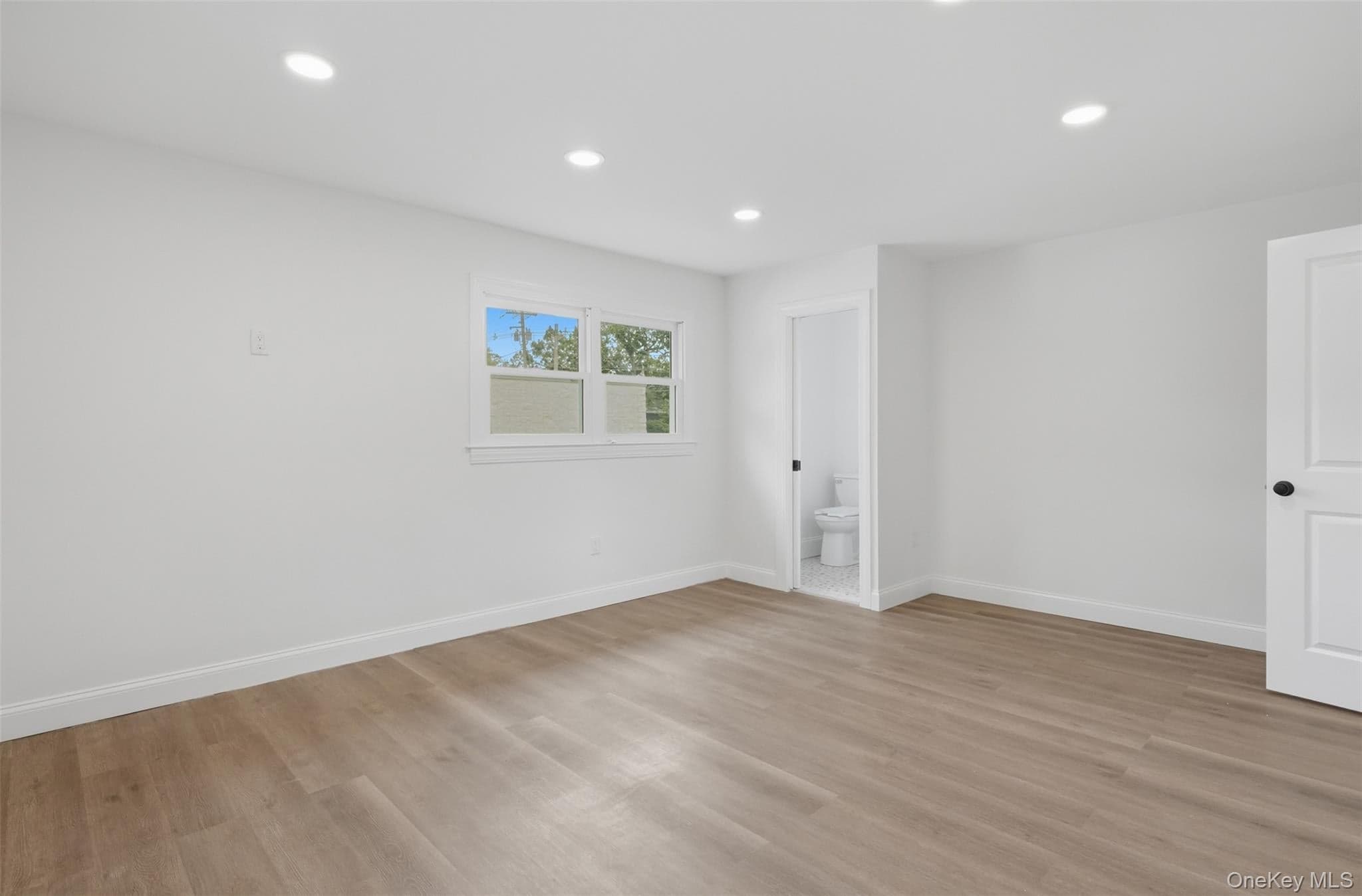 313 Fullerton Avenue thumbnail 20