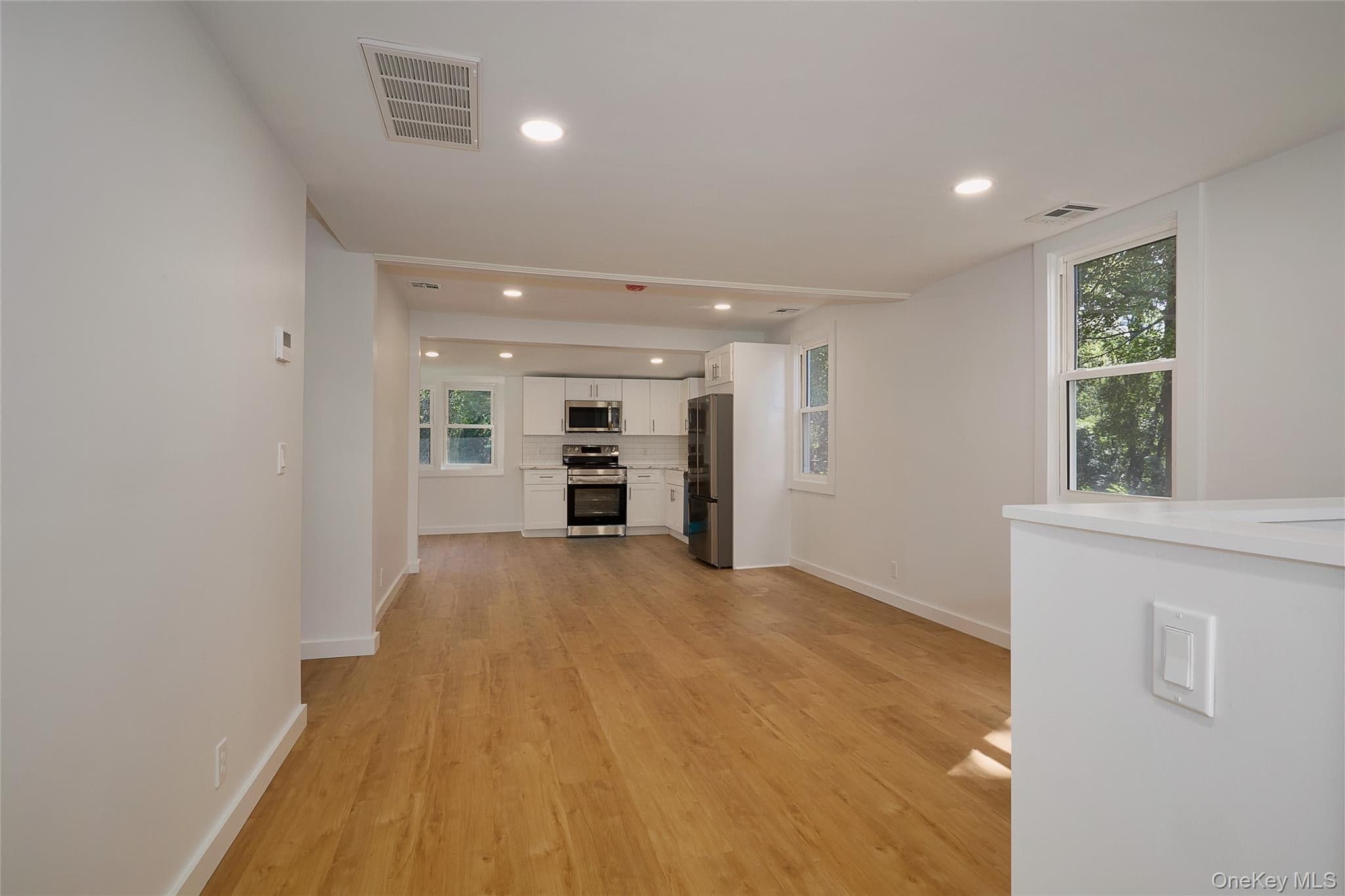 28 Brewster Drive thumbnail 11