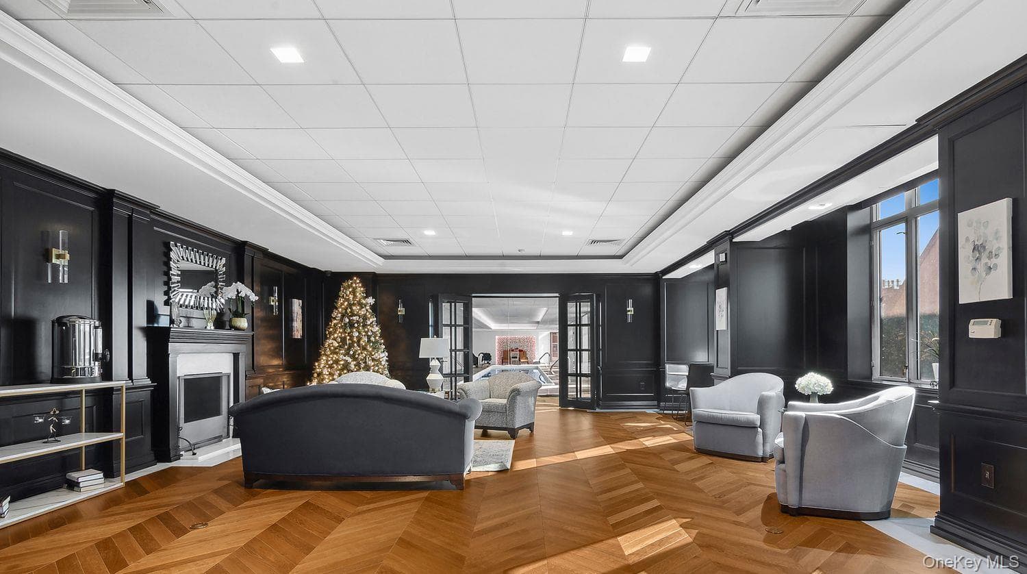 112-01 Queens Boulevard Unit: 21B thumbnail 11