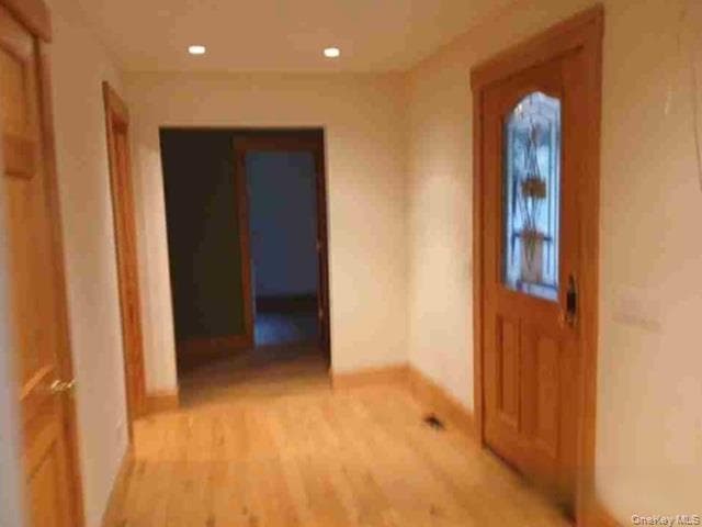 6 Brookside Lane thumbnail 3