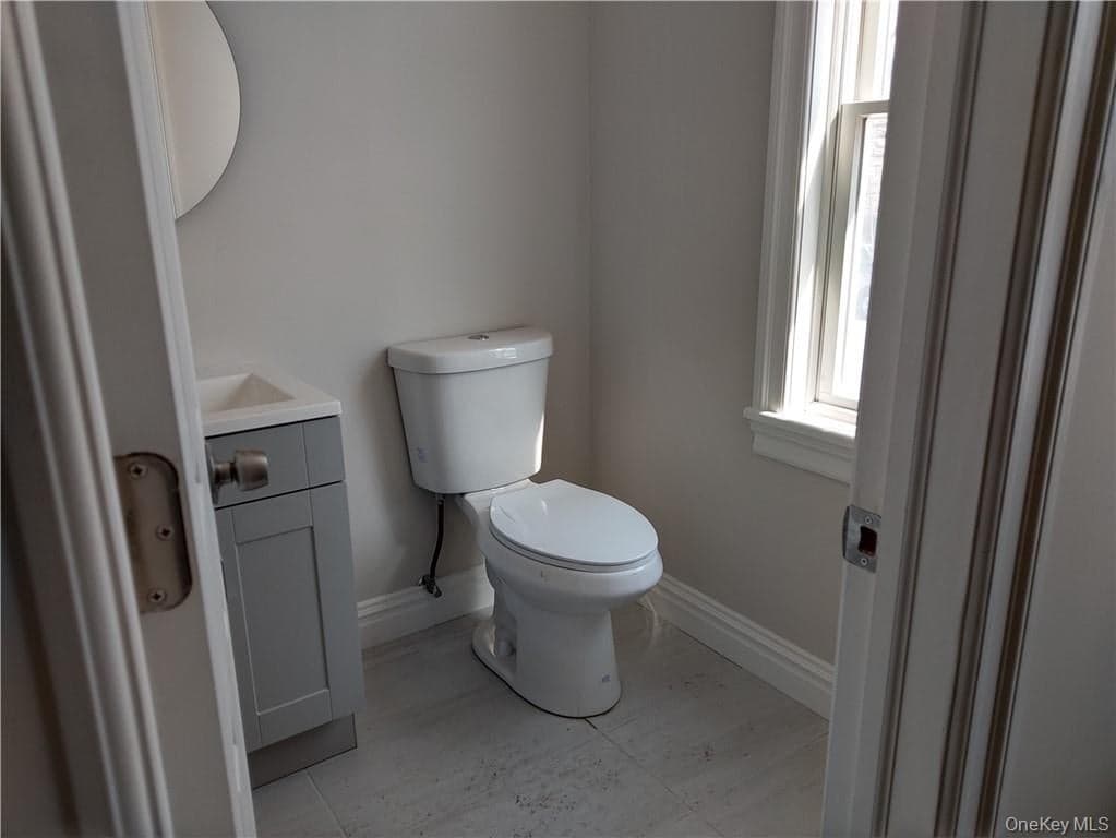 27 Church Street Unit: A/B thumbnail 7