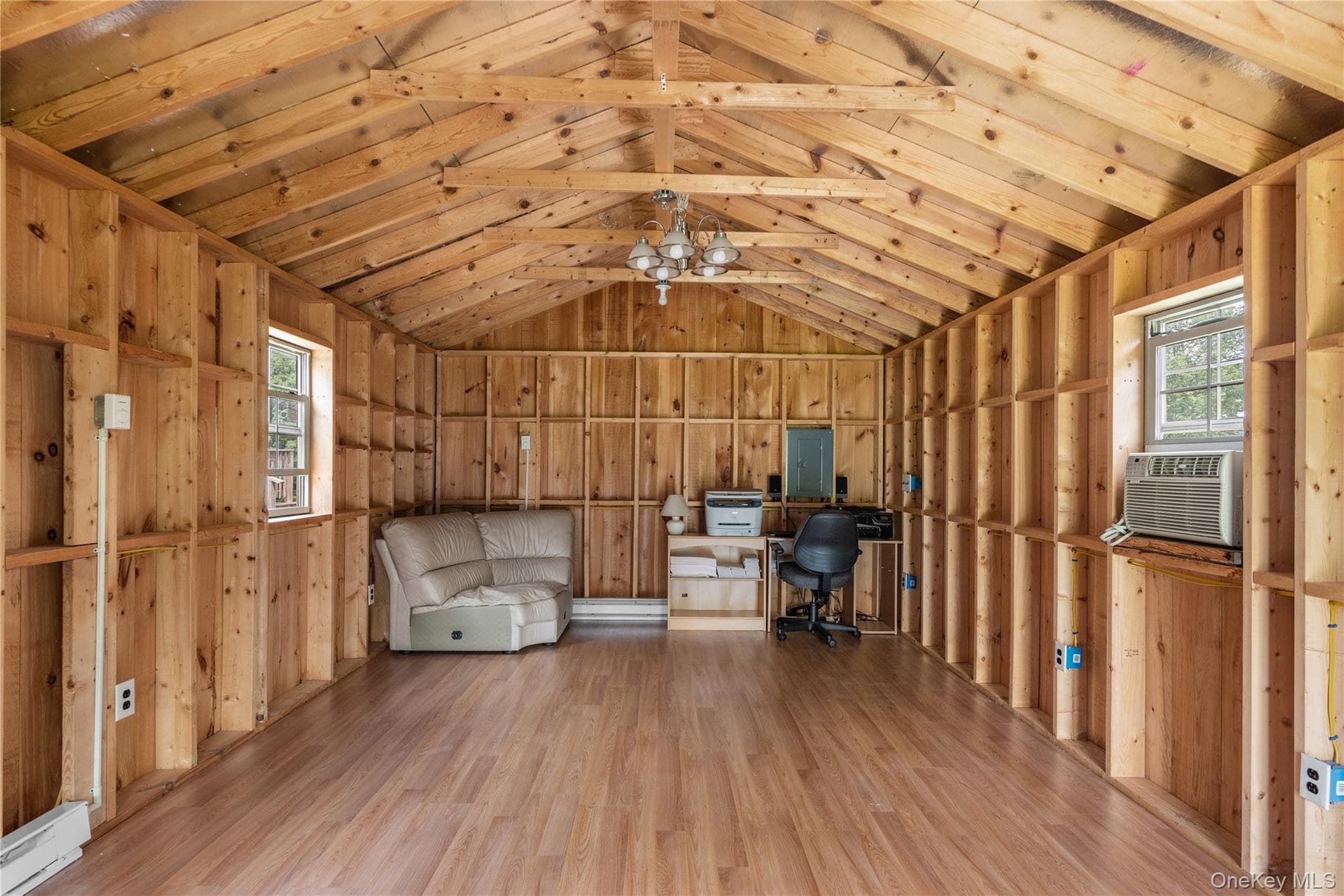 1045 Covered Bridge Road thumbnail 37