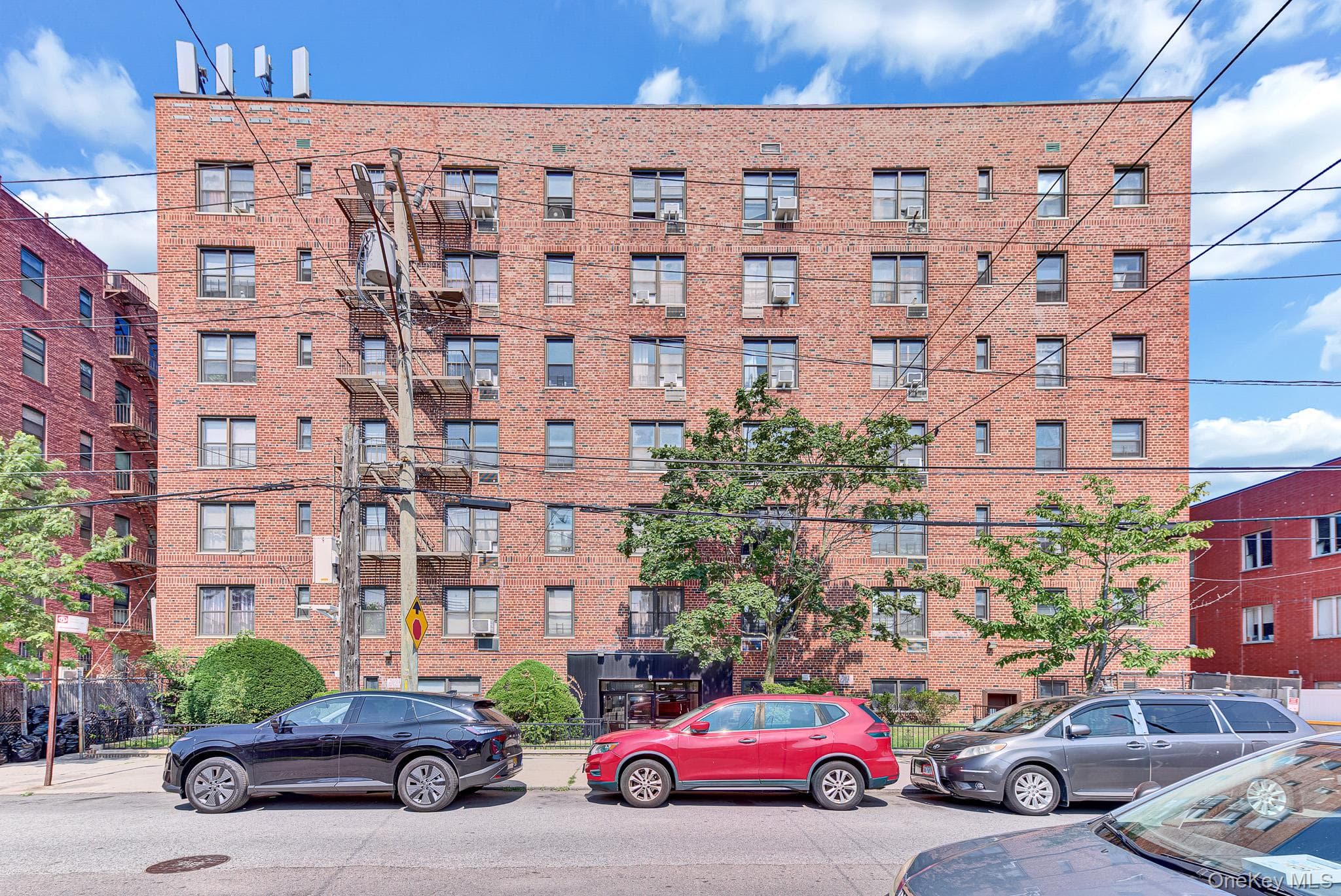 1040 Neilson Street Unit: 3B3, Far Rockaway