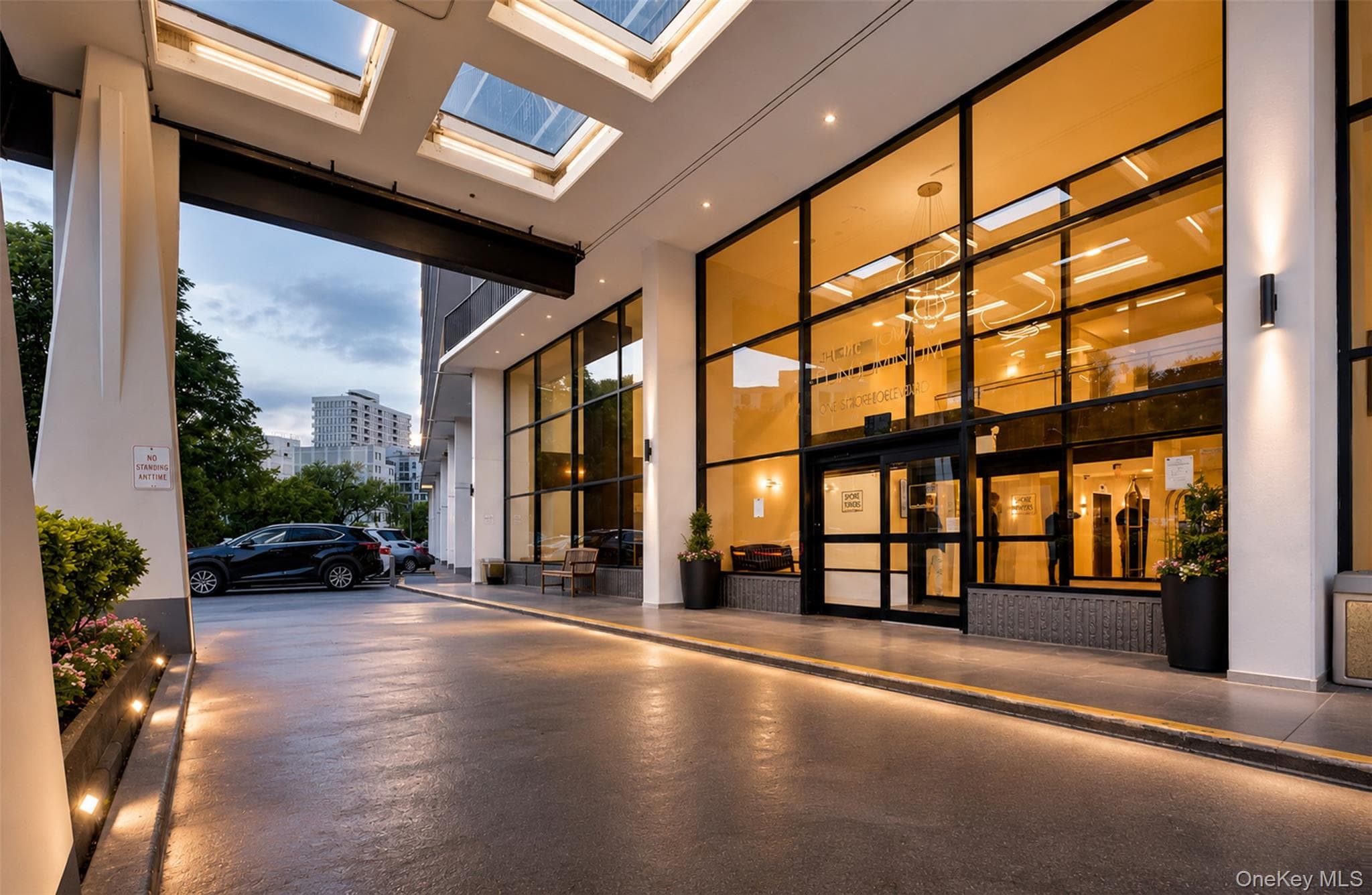 25-40 Shore Boulevard Unit: 15Q thumbnail 3