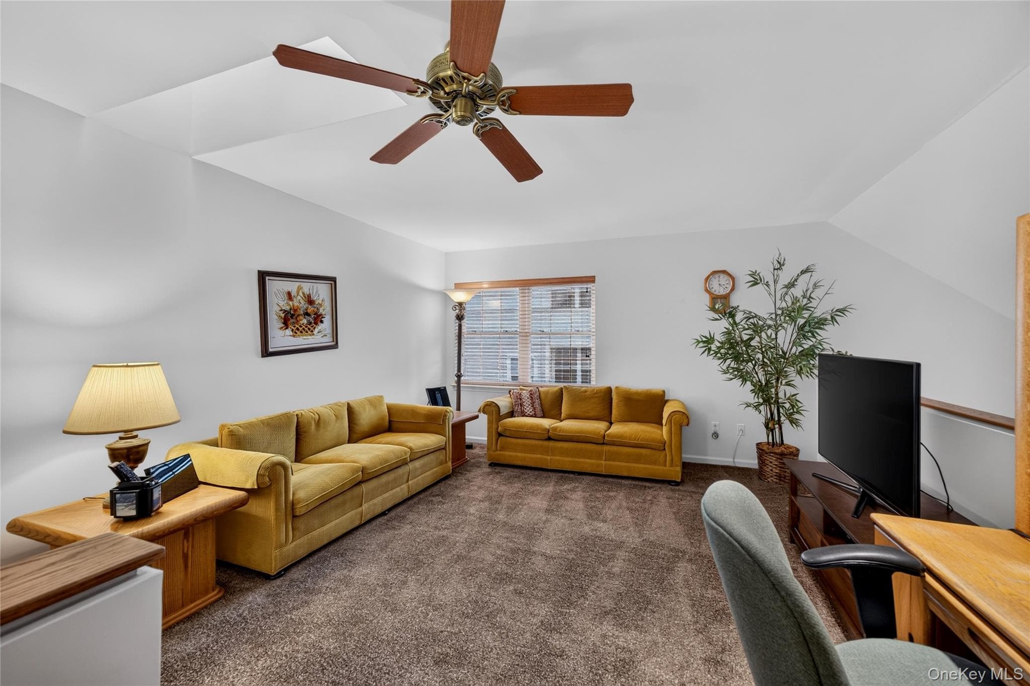 28 Crystal Hill Drive thumbnail 24