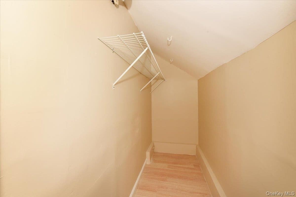 11 Grant Street thumbnail 19