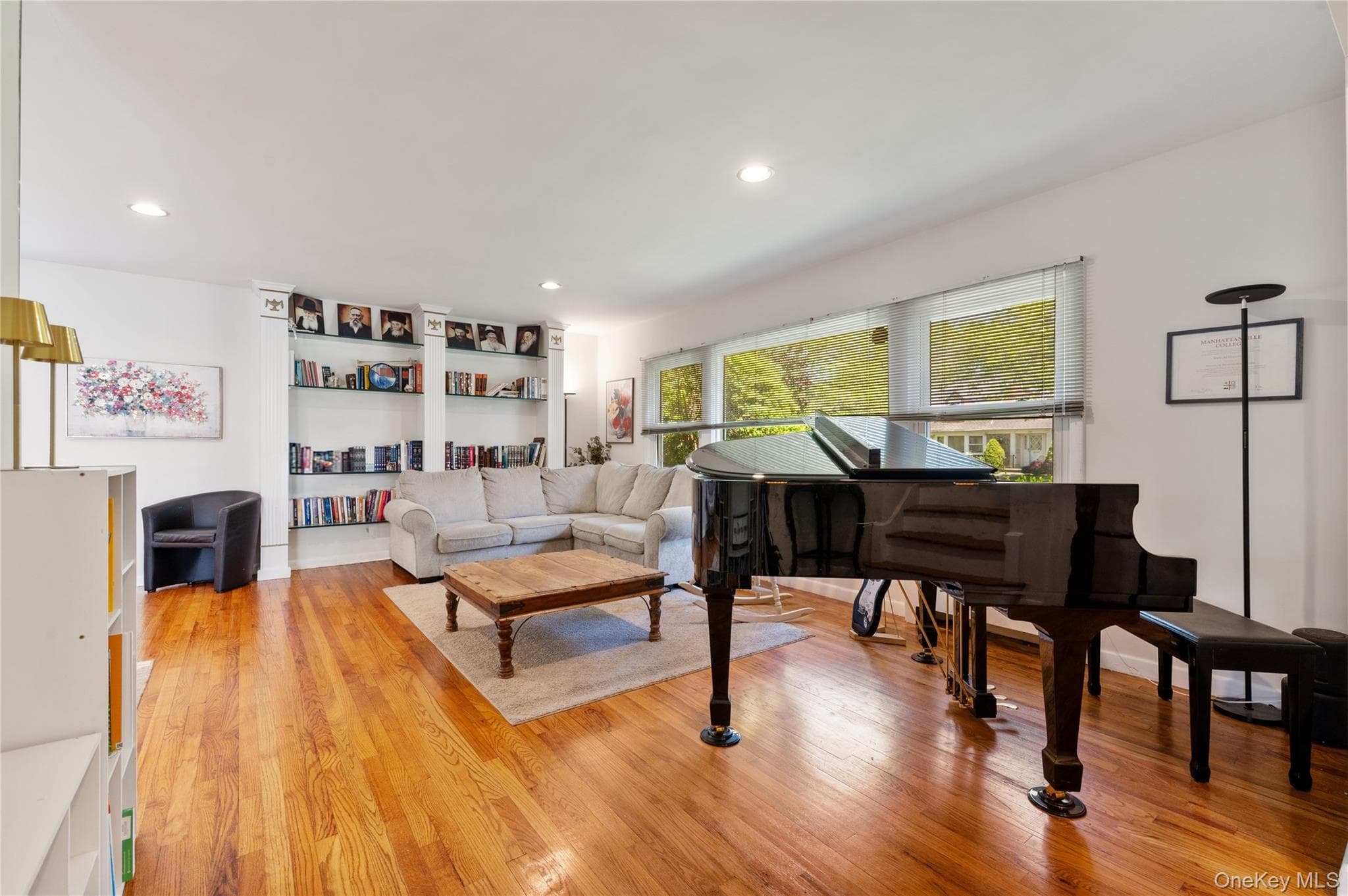 842 Fiske Street thumbnail 4
