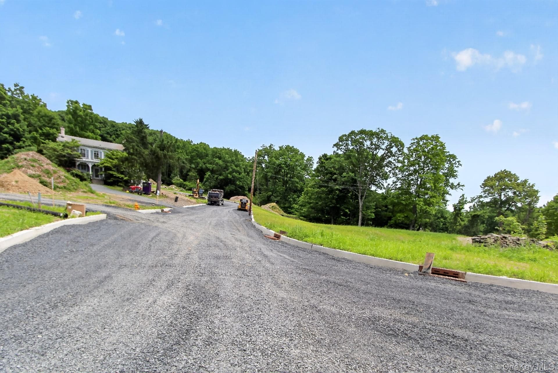9 Lindenwood Lane thumbnail 14