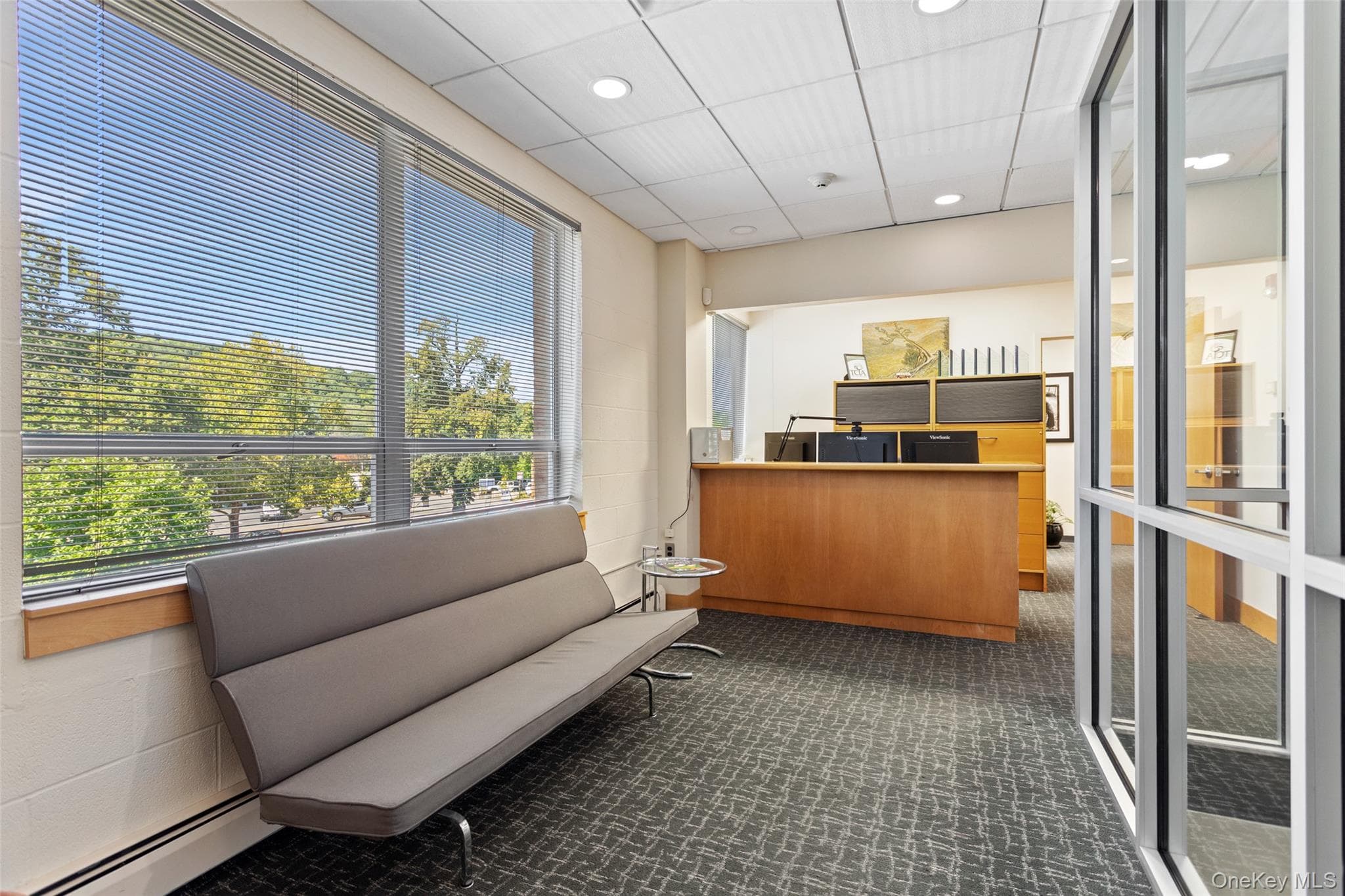 550 N Bedford Road thumbnail 9
