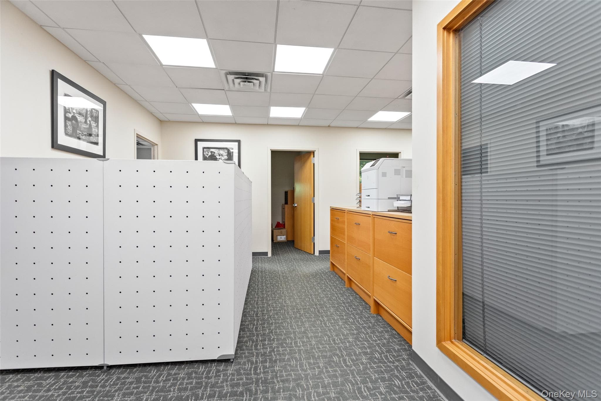 550 N Bedford Road thumbnail 12