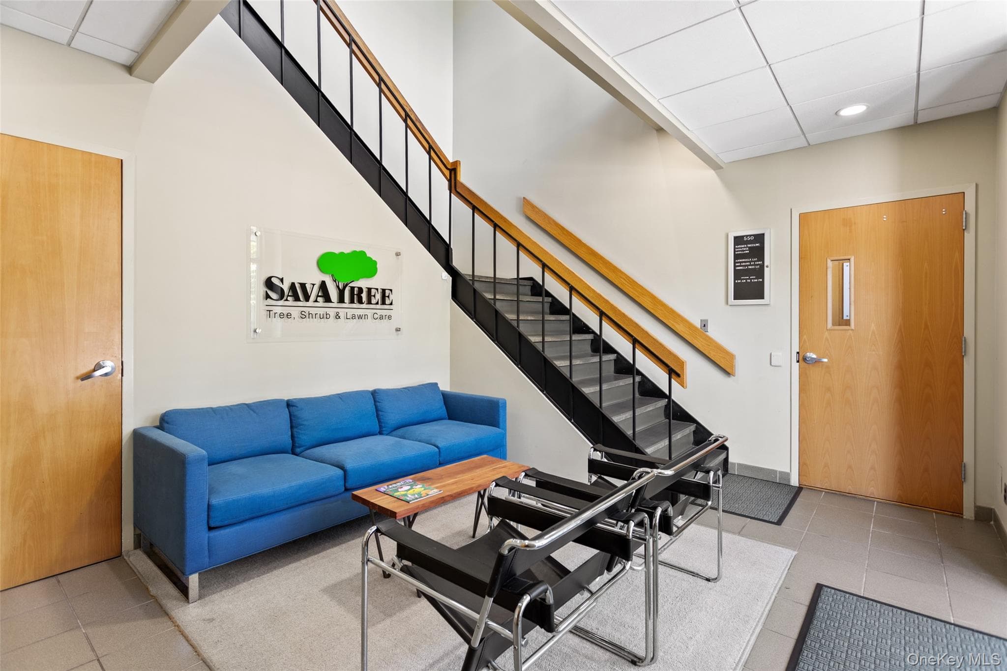 550 N Bedford Road thumbnail 4