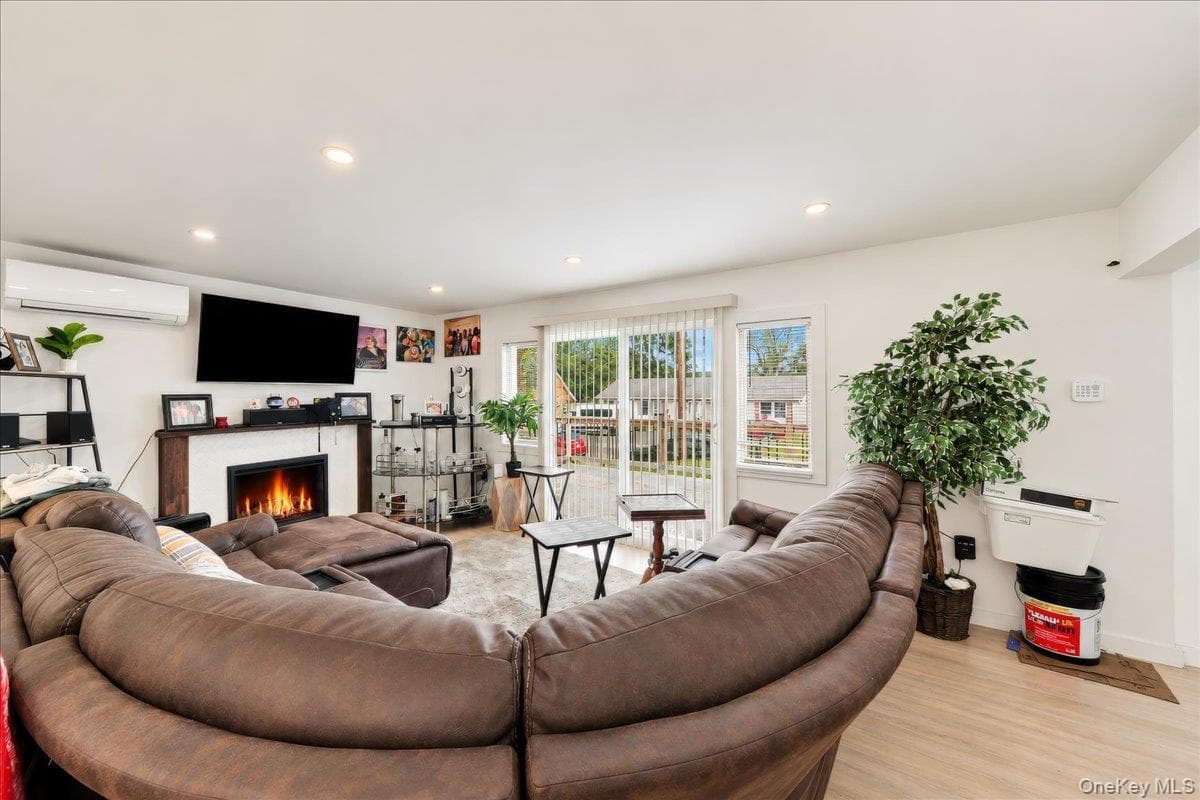 19 Cottage Avenue thumbnail 6
