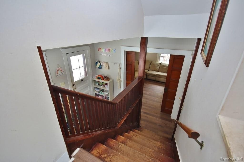 53 Yorktown Road thumbnail 23