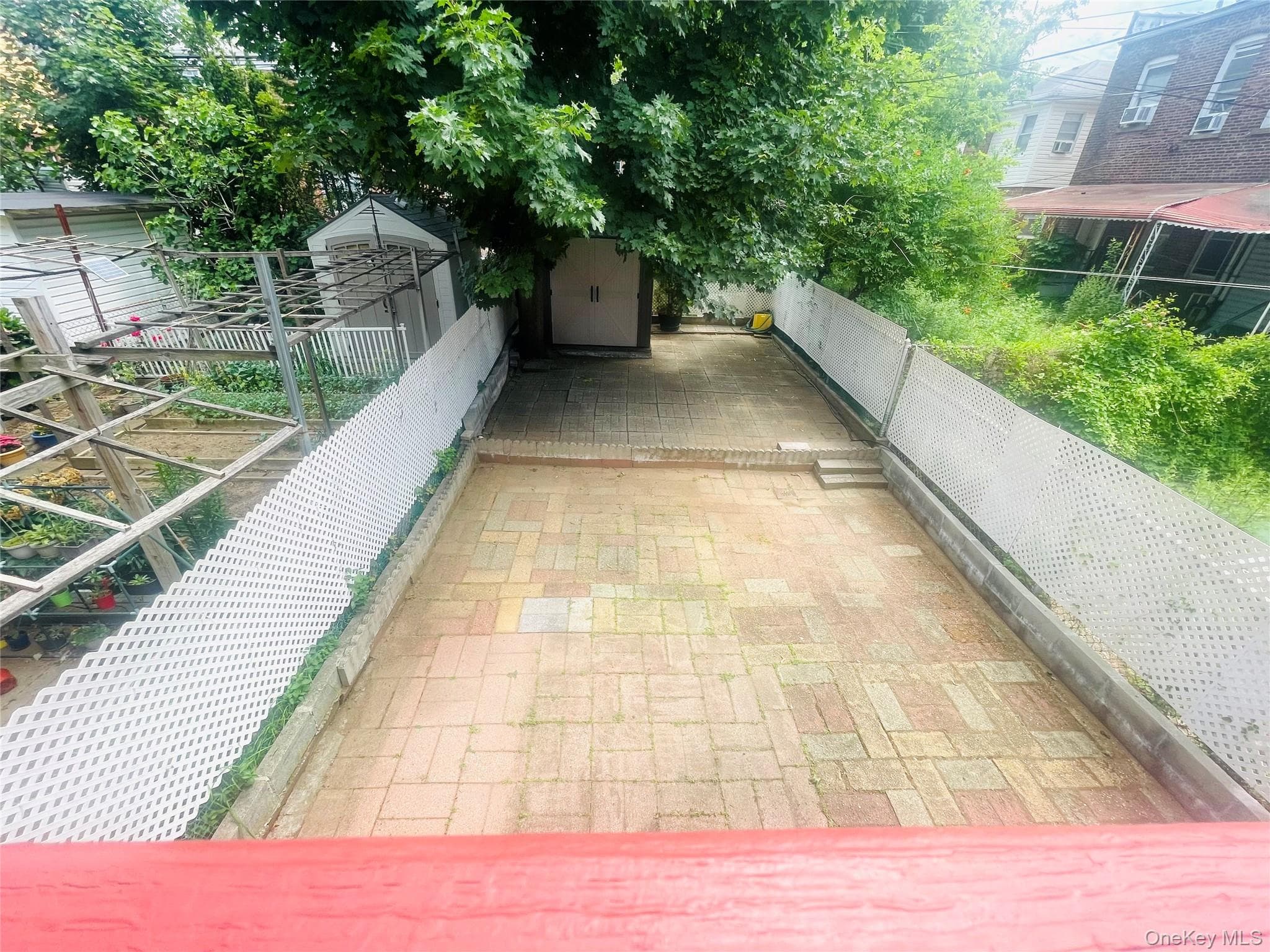 1611 E 55th Street thumbnail 6