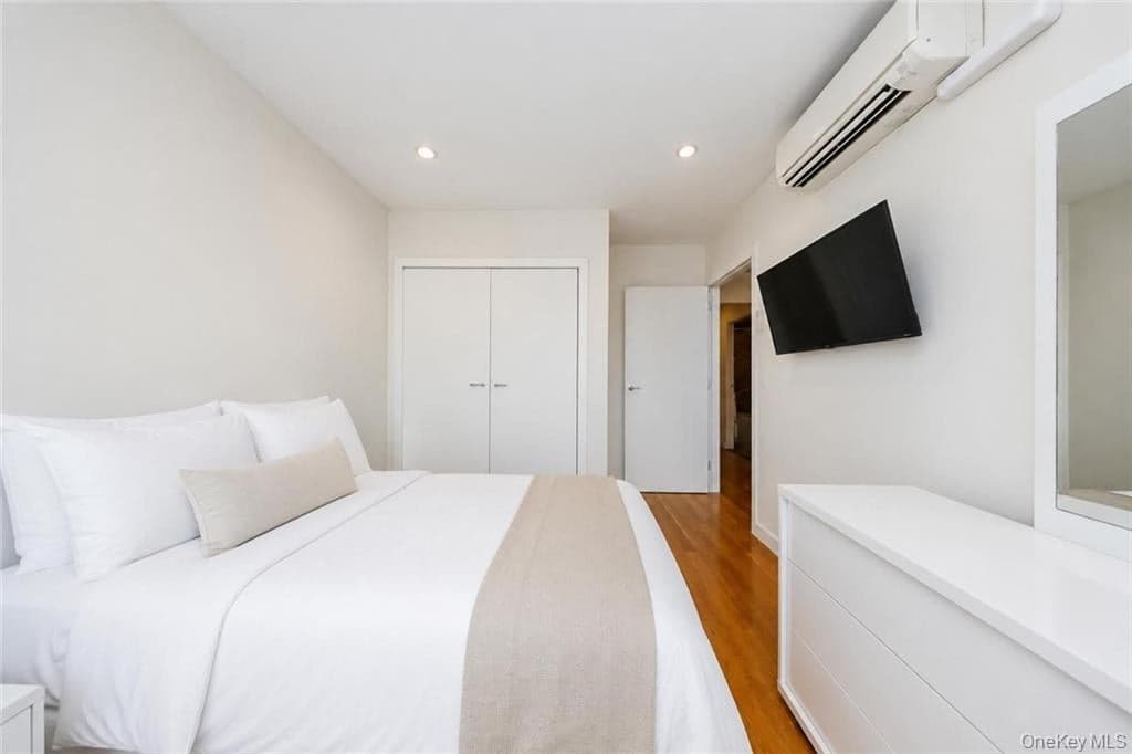 8629 Bay Parkway Unit: 5G thumbnail 16