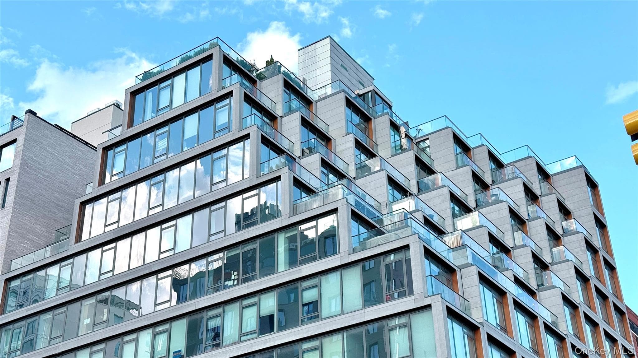 251 1st Street Unit: 4A thumbnail 2