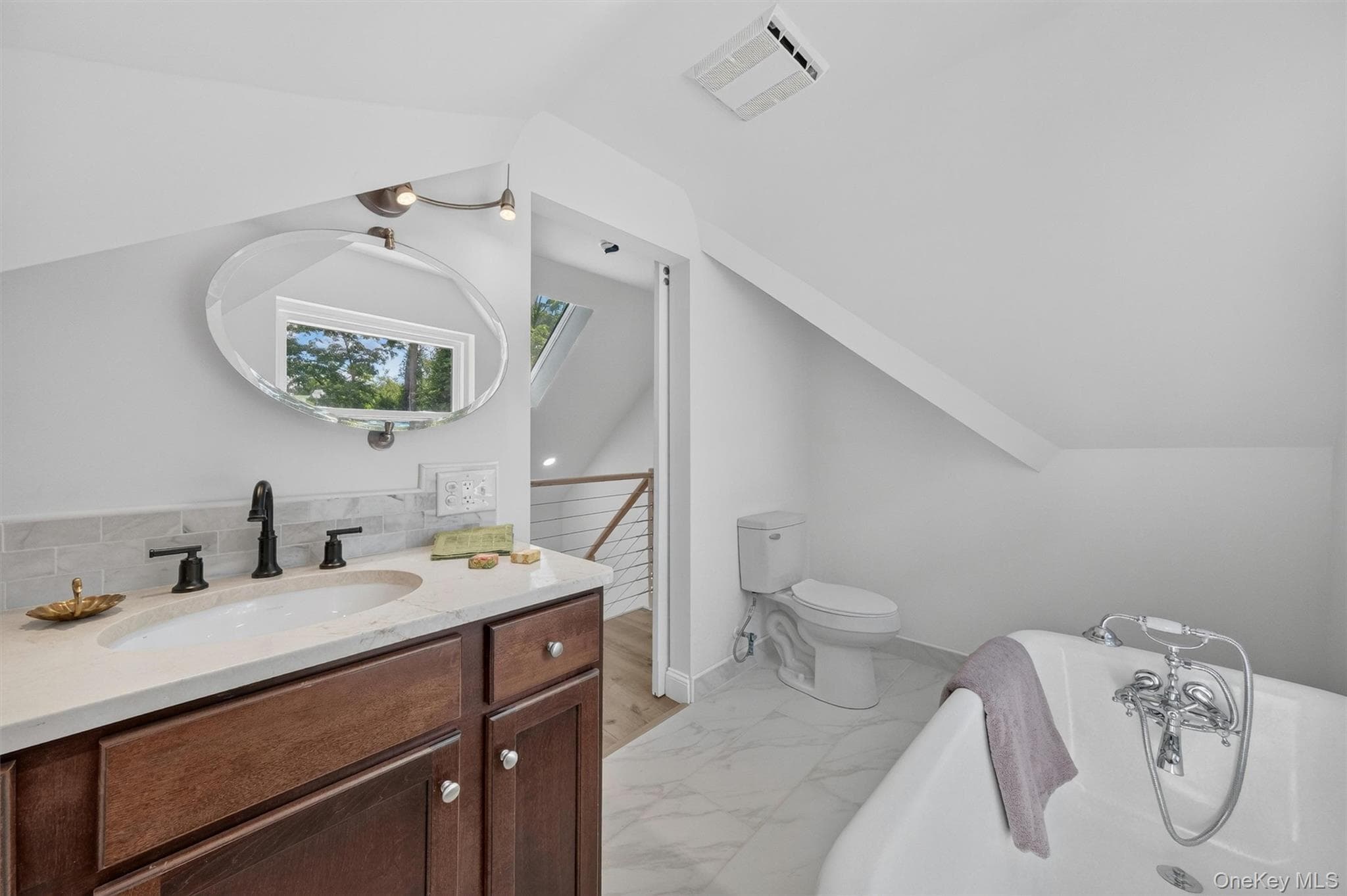 262 Linden Avenue thumbnail 25