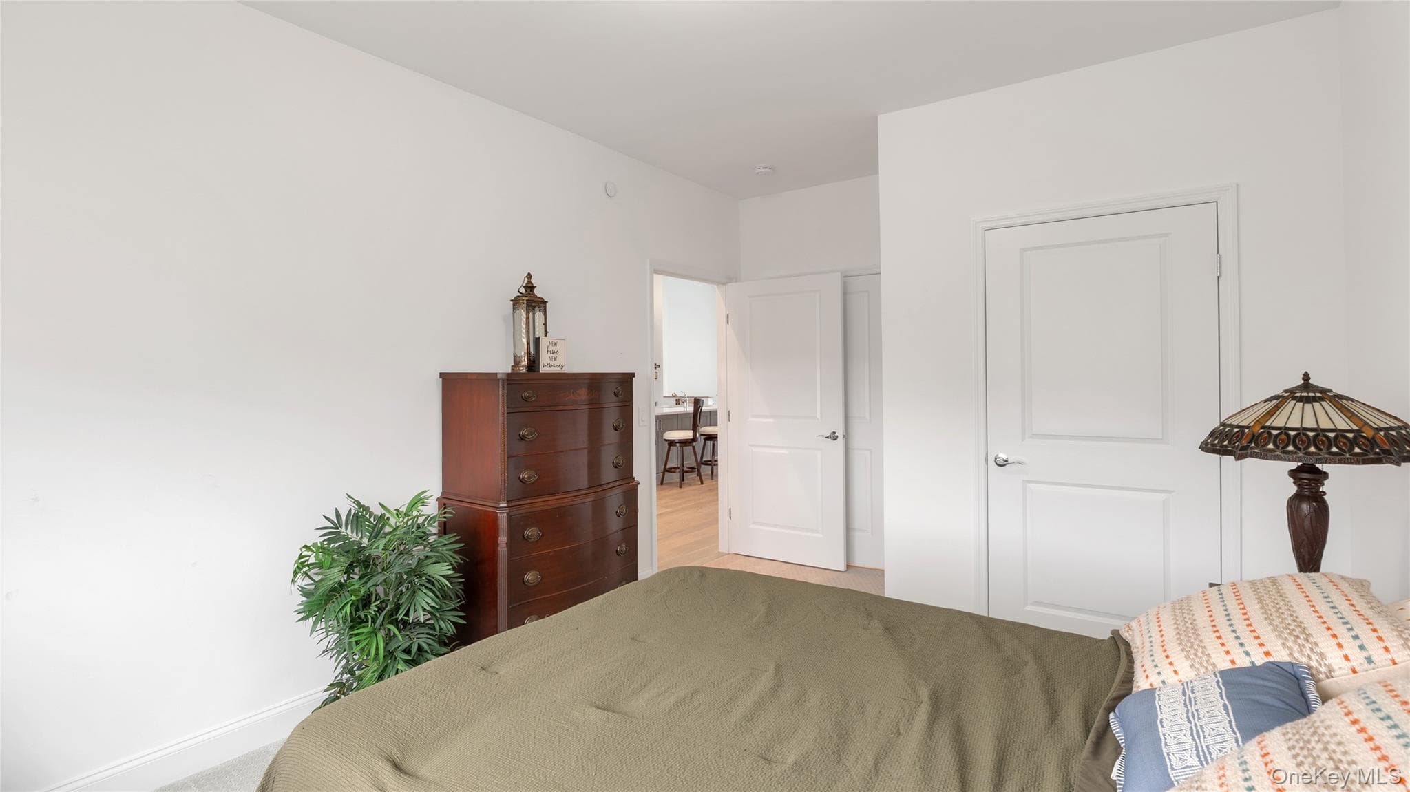 272 Silver Timber Drive thumbnail 21