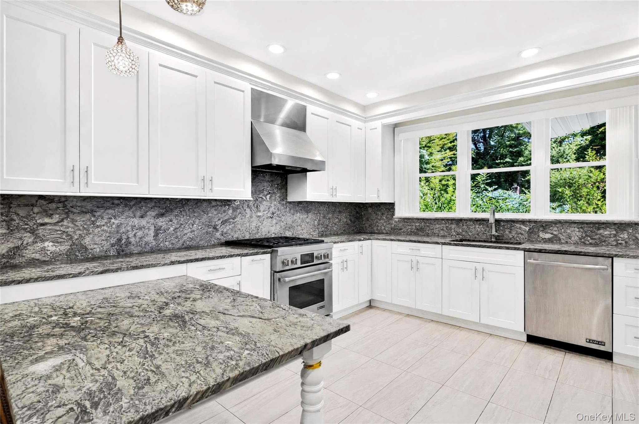 51 Bayview Avenue thumbnail 6