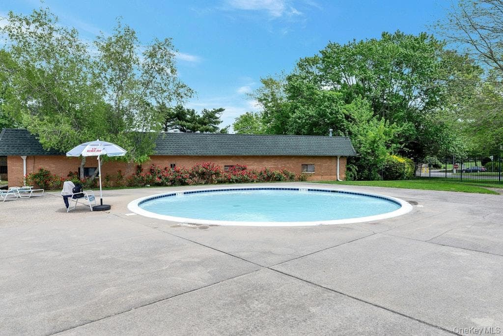 282 Fairview Circle thumbnail 17