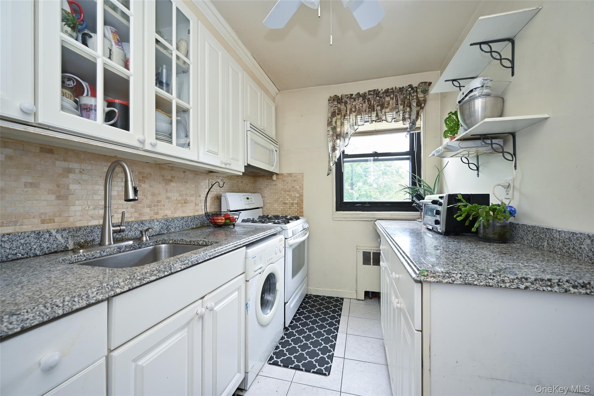 245-12 62 Avenue Unit: 2nd Floor thumbnail 4