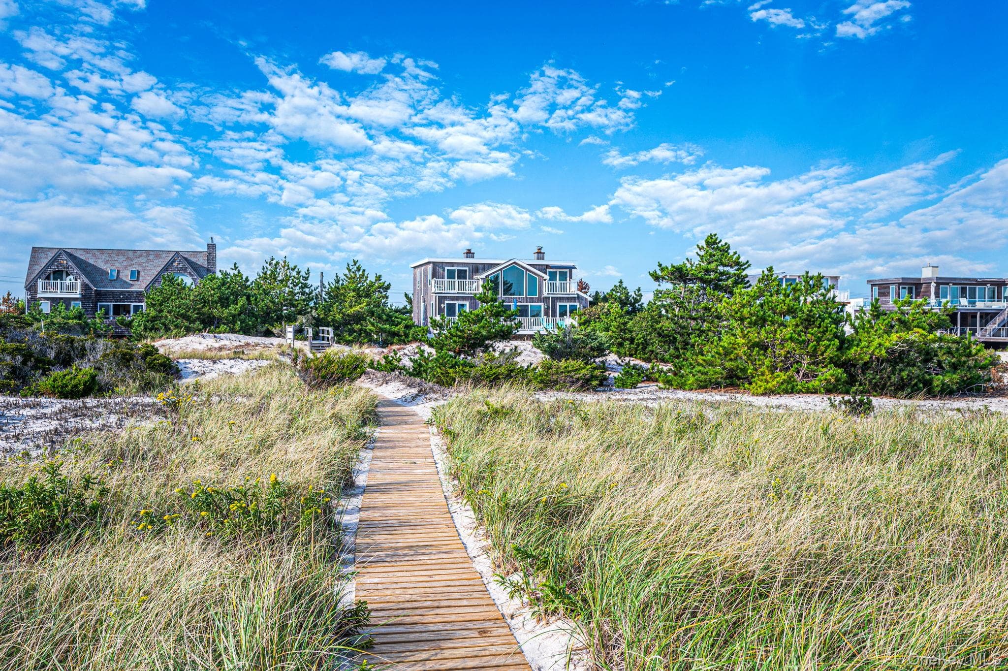 431 Dune Road thumbnail 16