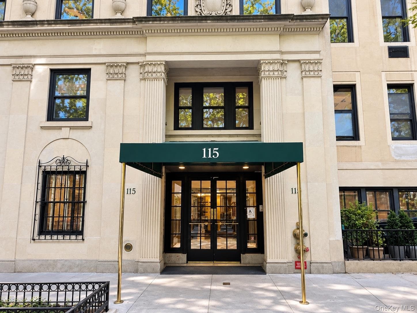 115 E 61st St Unit: 10N, New York (manhattan)
